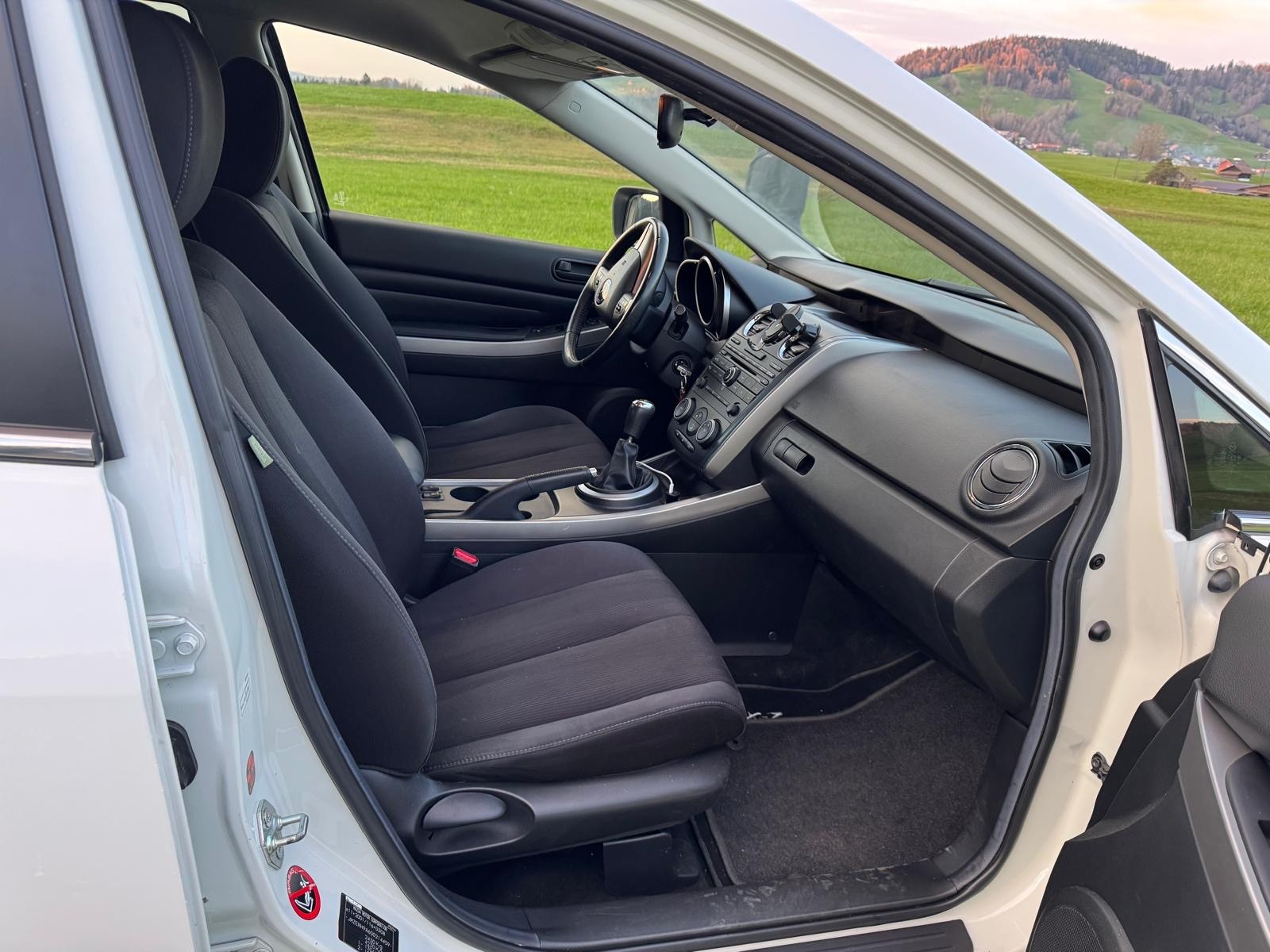 MAZDA CX-7-image-4