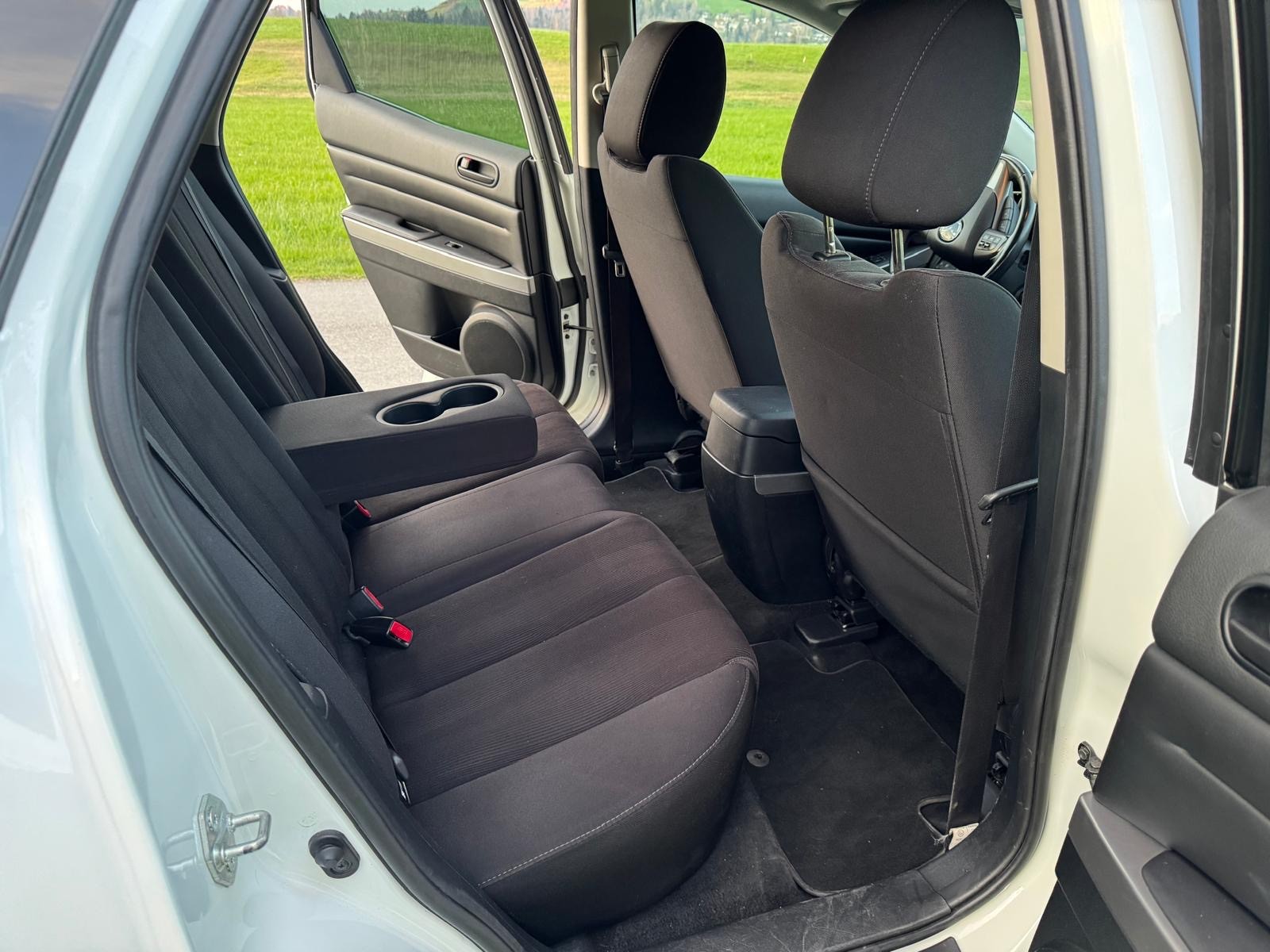MAZDA CX-7-image-5