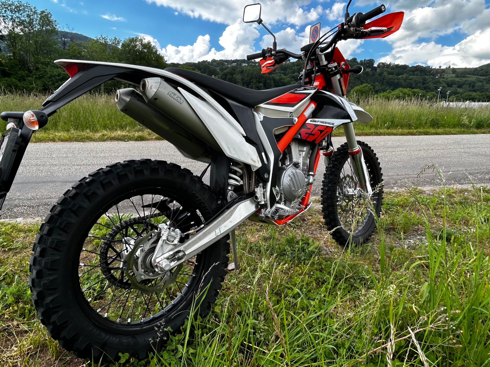 KTM Freeride 250 F-image-2