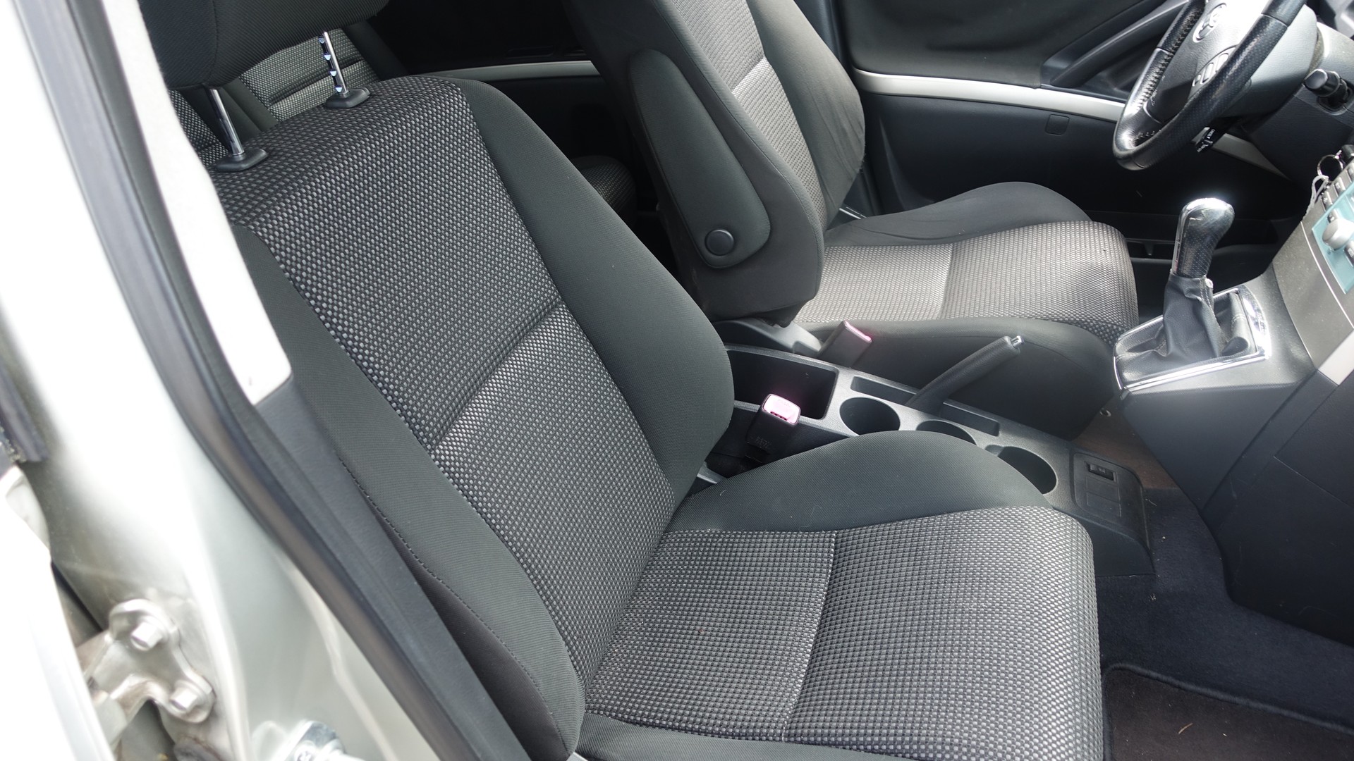TOYOTA Corolla Verso 2.2 D-4D CleanP. Linea Sol Prem.-image-7