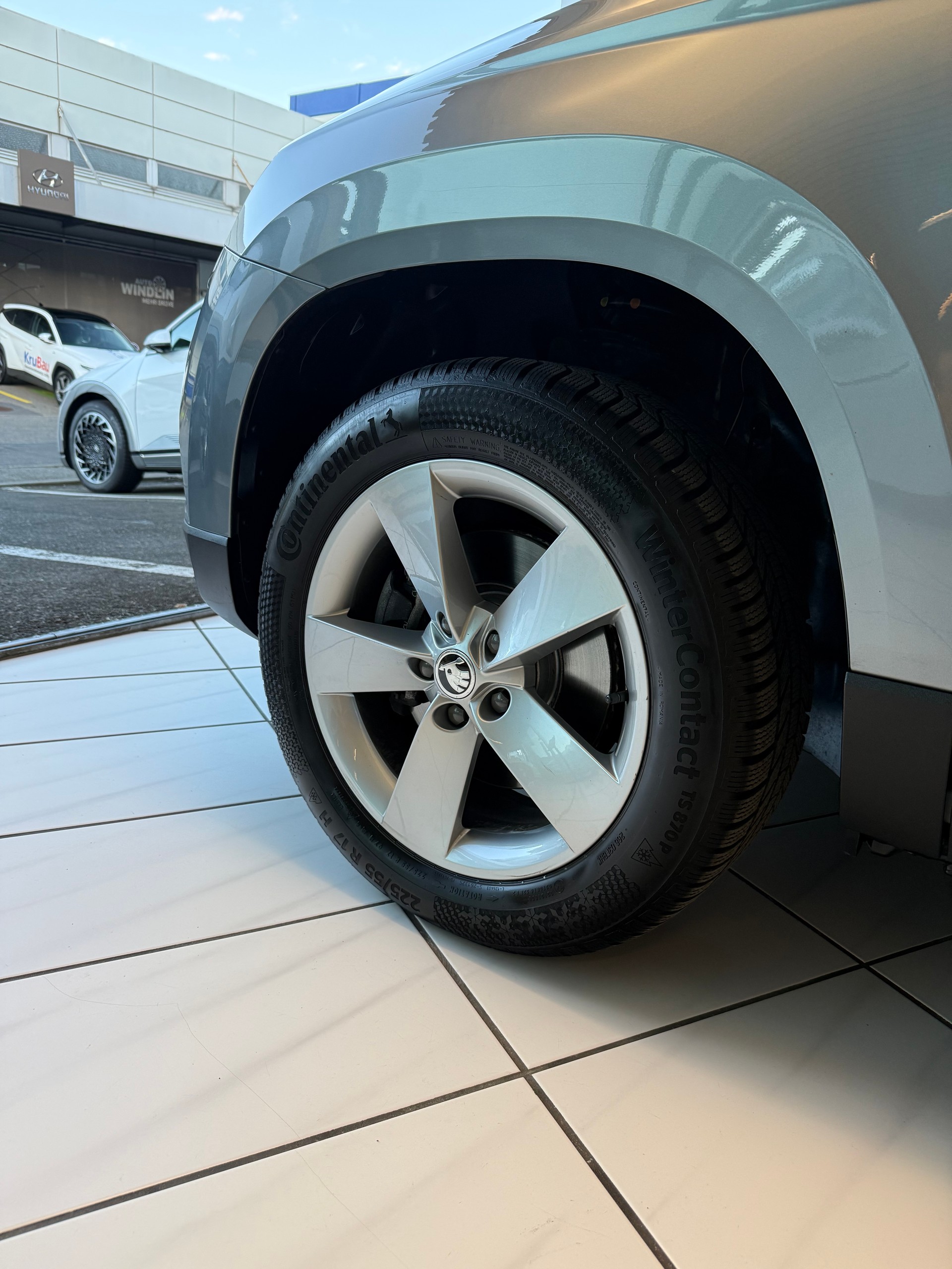 SKODA Karoq 2.0 TDI CR Ambition 4x4 DSG-image-22