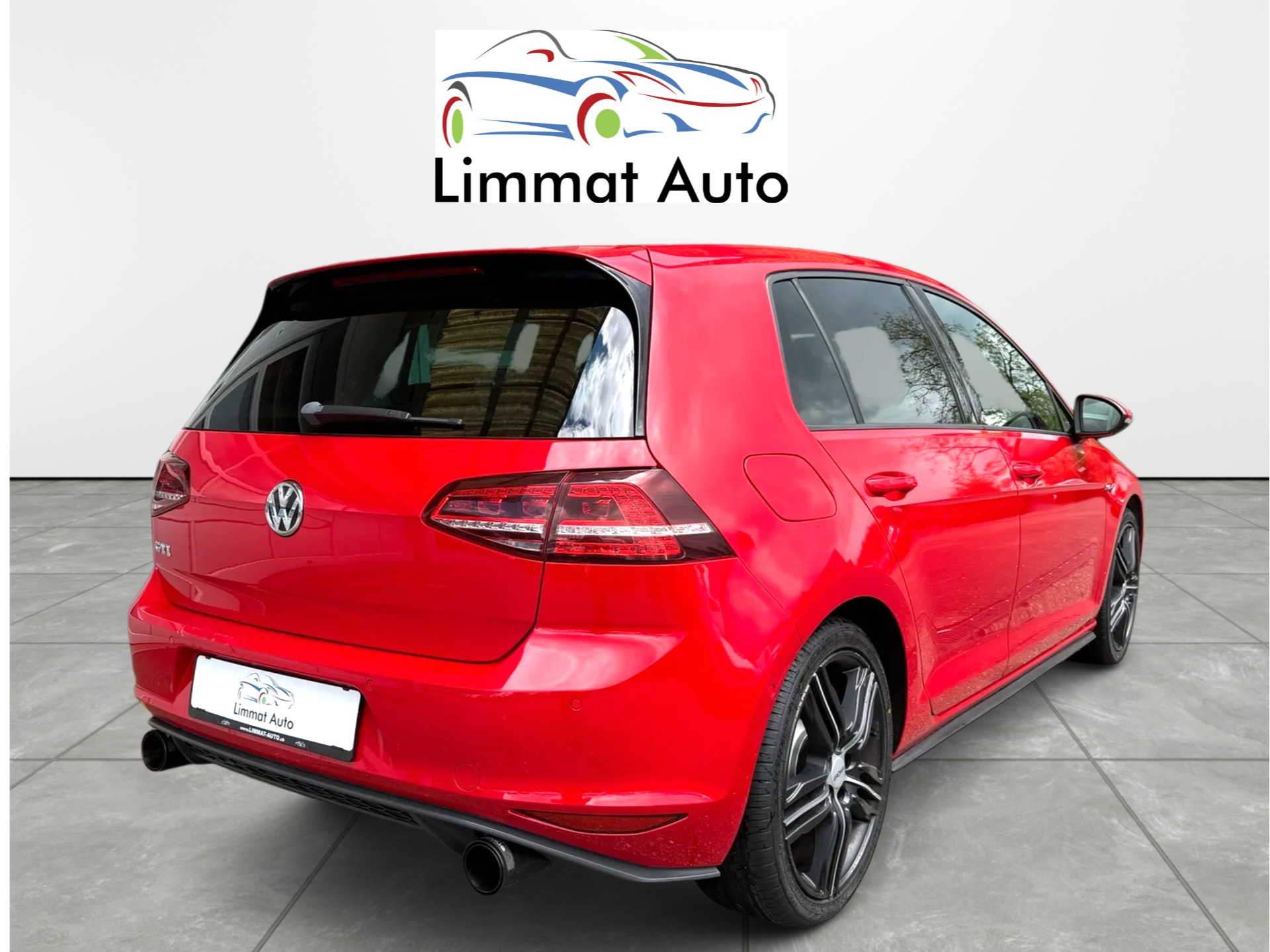 VW Golf 2.0 TSI GTI-image-5