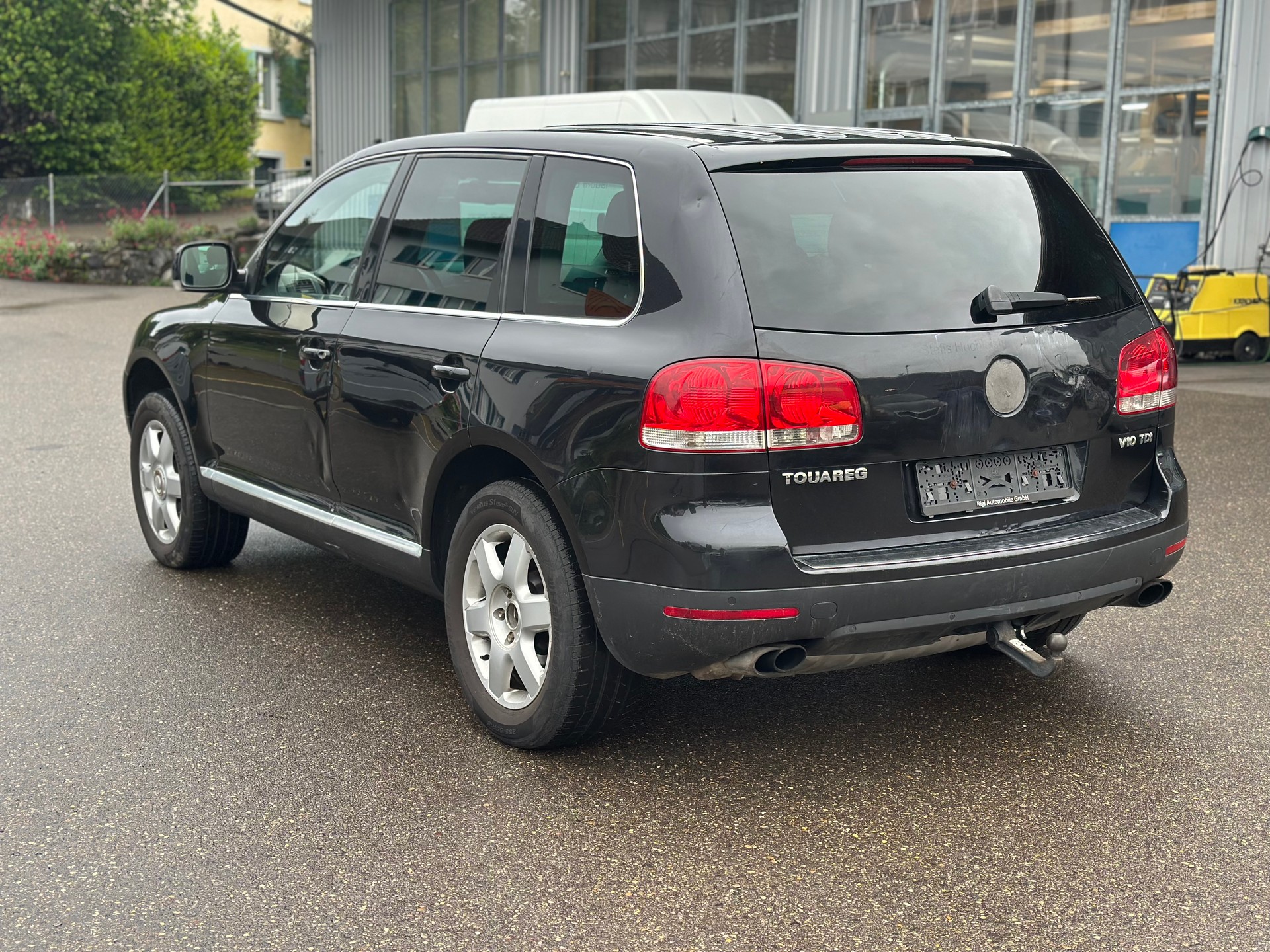 VW Touareg 5.0 TDI V10 Automatic-image-7