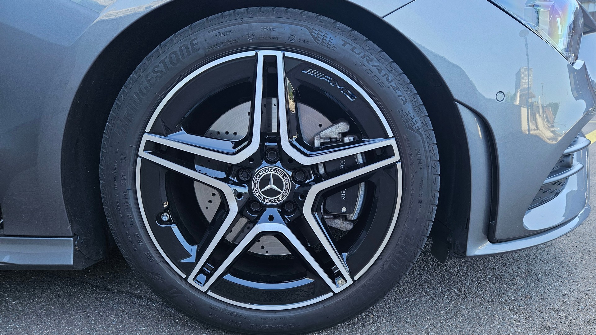 MERCEDES-BENZ CLA Shooting Brake 200 AMG Line 7G-DCT-image-10