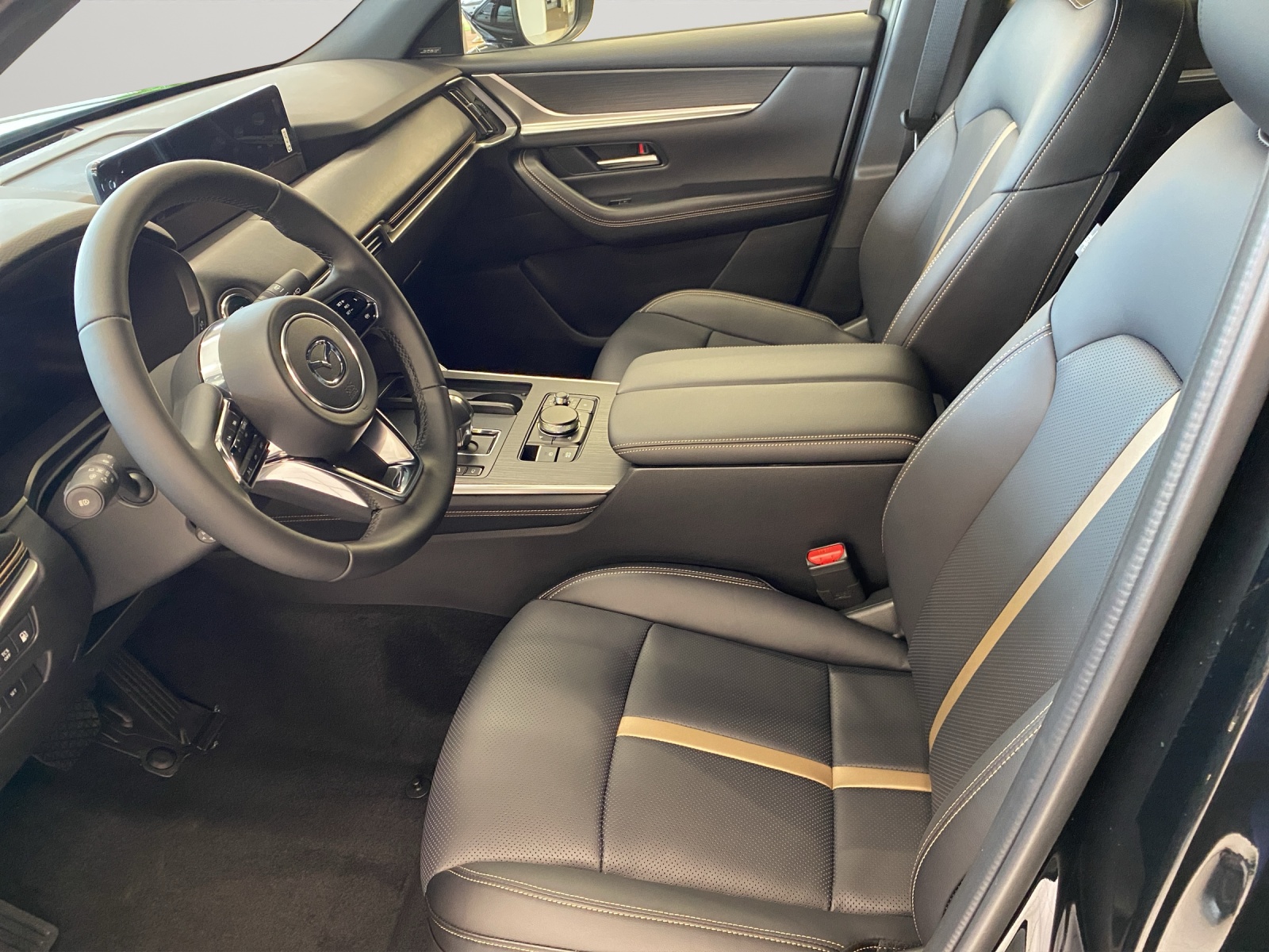 MAZDA CX-60 e-Skyactiv PHEV 327 AWD Homura-image-6