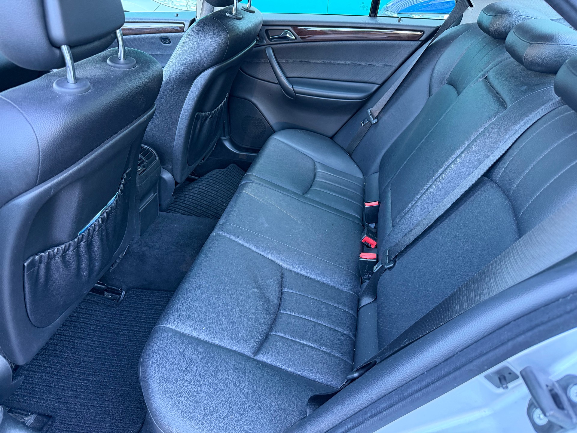 MERCEDES-BENZ C 240 Elégance 4Matic Automatic-image-12