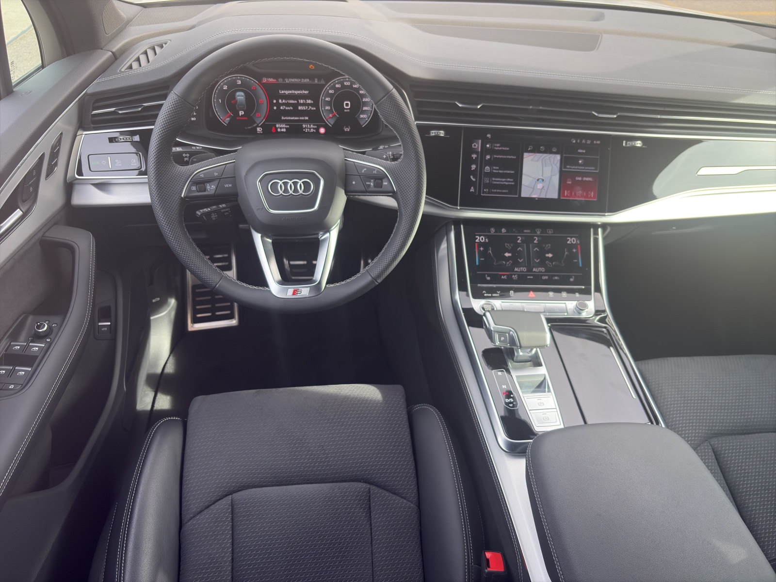 AUDI Q7 SUV 3.0 TDI S Line quattro T-Tronic-image-9