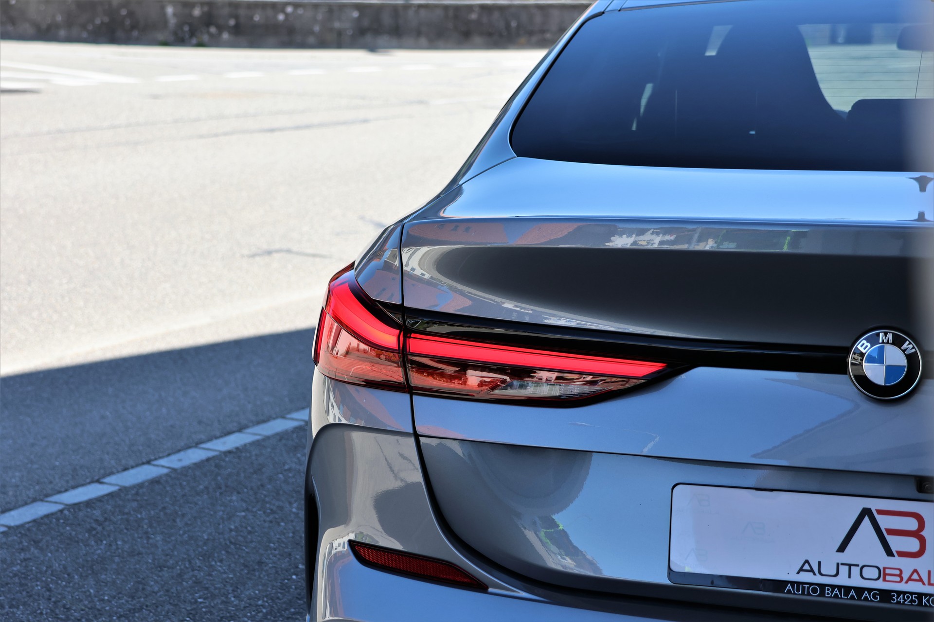 BMW 218i Gran Coupé M Sport Steptronic-image-4
