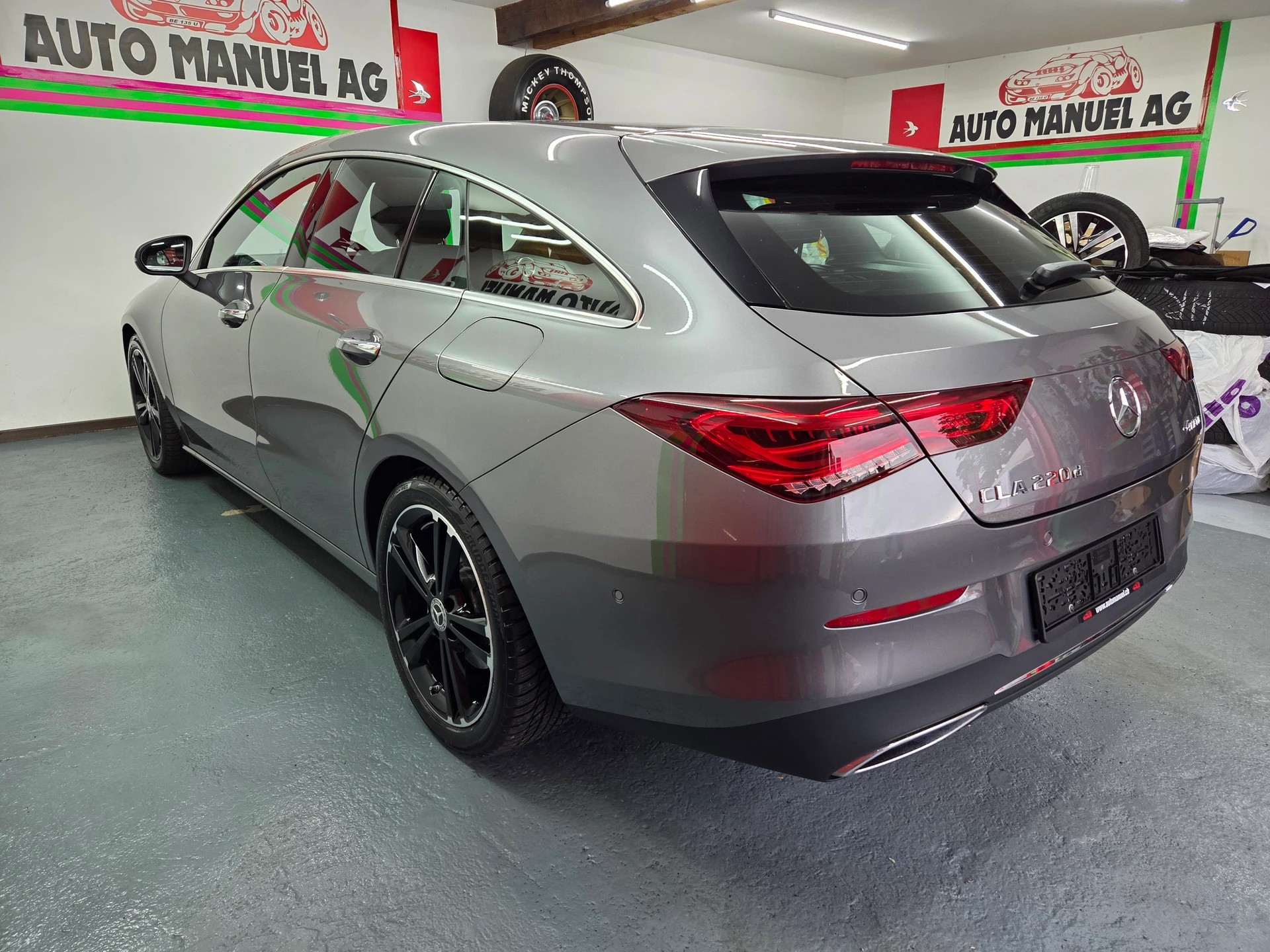 MERCEDES-BENZ CLA Shooting Brake 220 d 4Matic Progressive-image-7