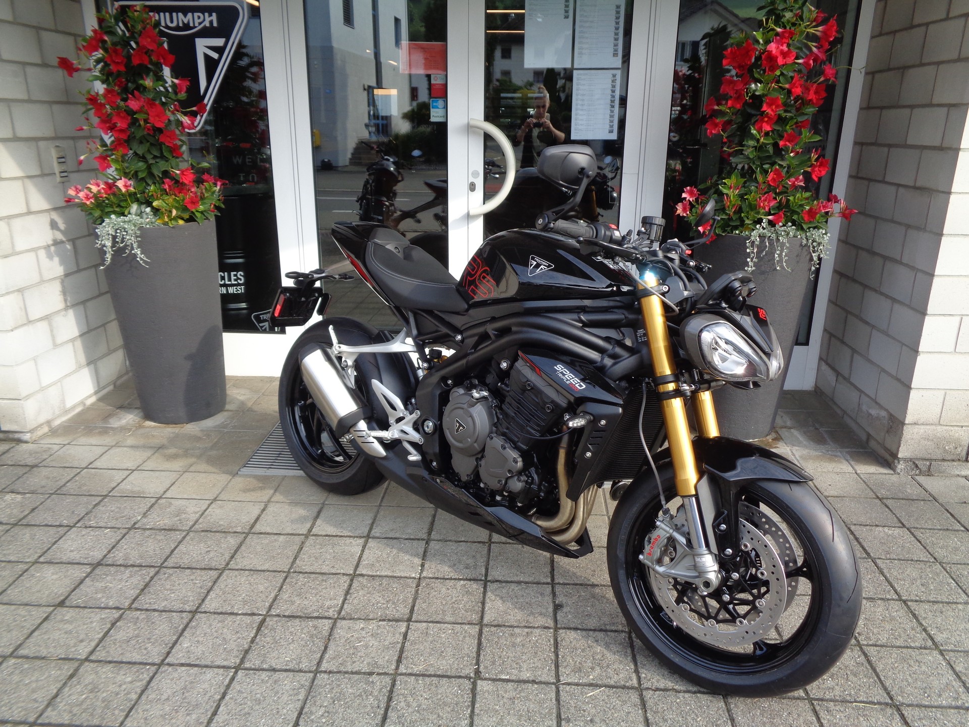 TRIUMPH Speed Triple RS-image-2