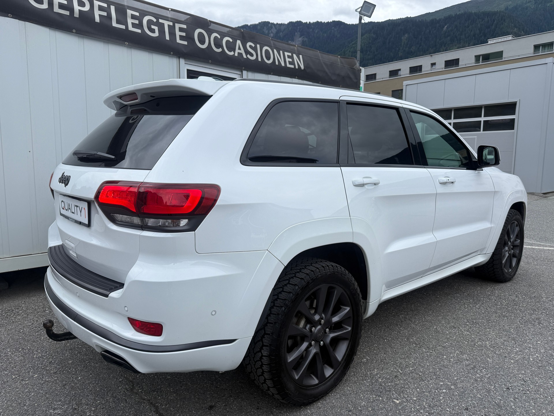 JEEP Grand Cherokee 3.0 CRD S Automatic *NEUER AUTOMAT* DHP ERSETZT*TOPZUSTAND*-showroom-element-3