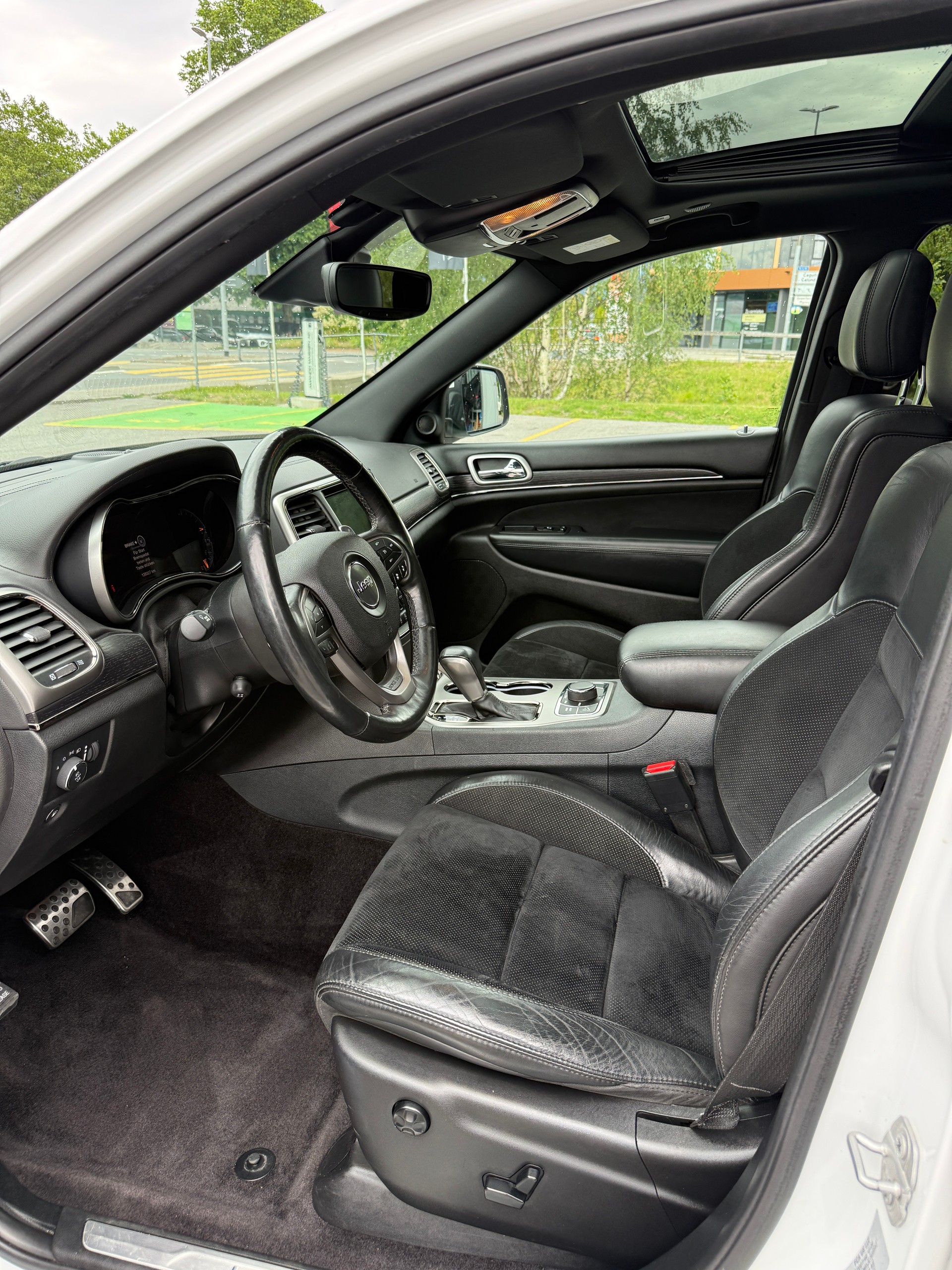 JEEP Grand Cherokee 3.0 CRD S Automatic *NEUER AUTOMAT* DHP ERSETZT*TOPZUSTAND*-image-11