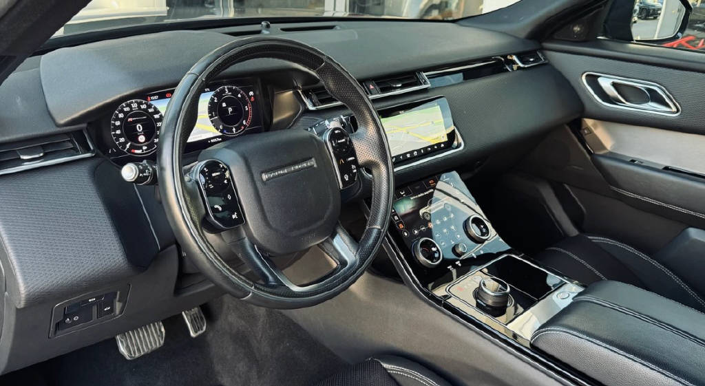 LAND ROVER Range Rover Velar R-Dynamic D 240 Sport Automatic-image-6