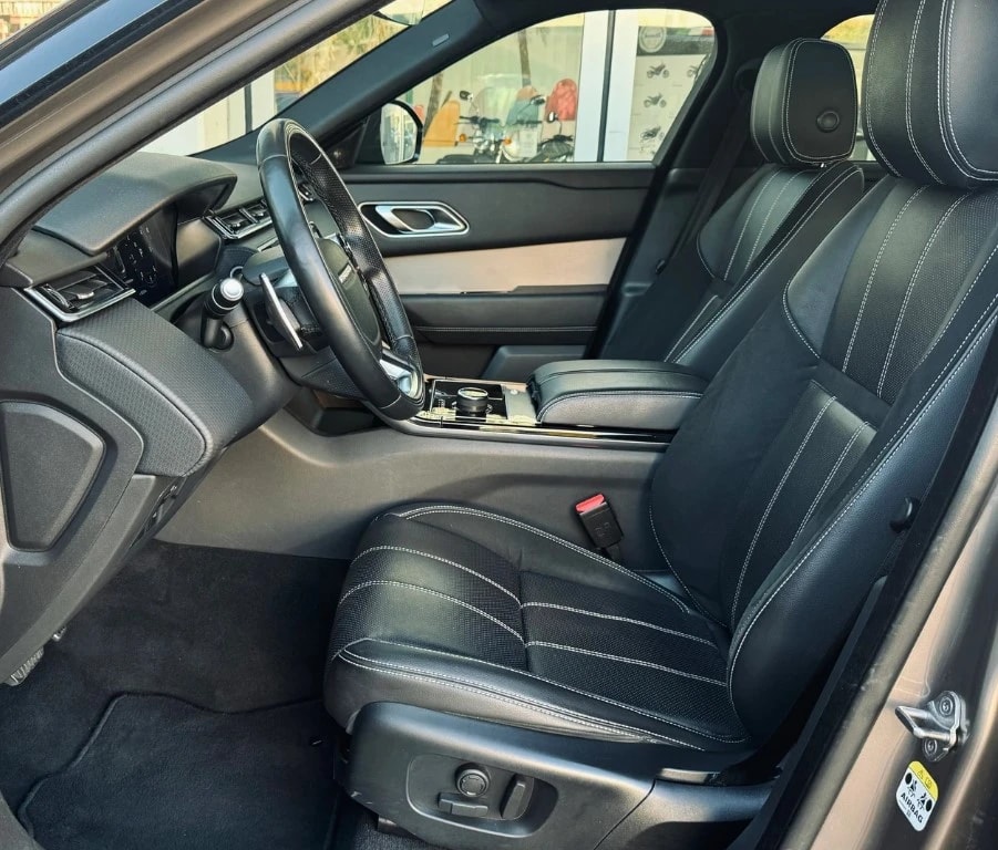 LAND ROVER Range Rover Velar R-Dynamic D 240 Sport Automatic-image-7