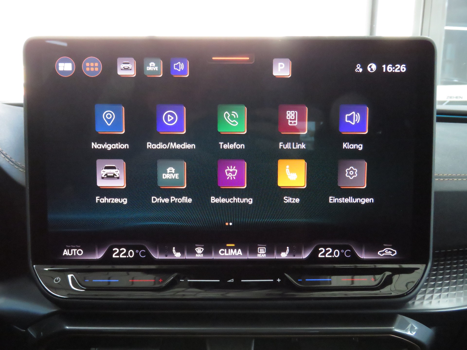 CUPRA Formentor 1.5 TSI Hybrid DSG (Automat)-image-21