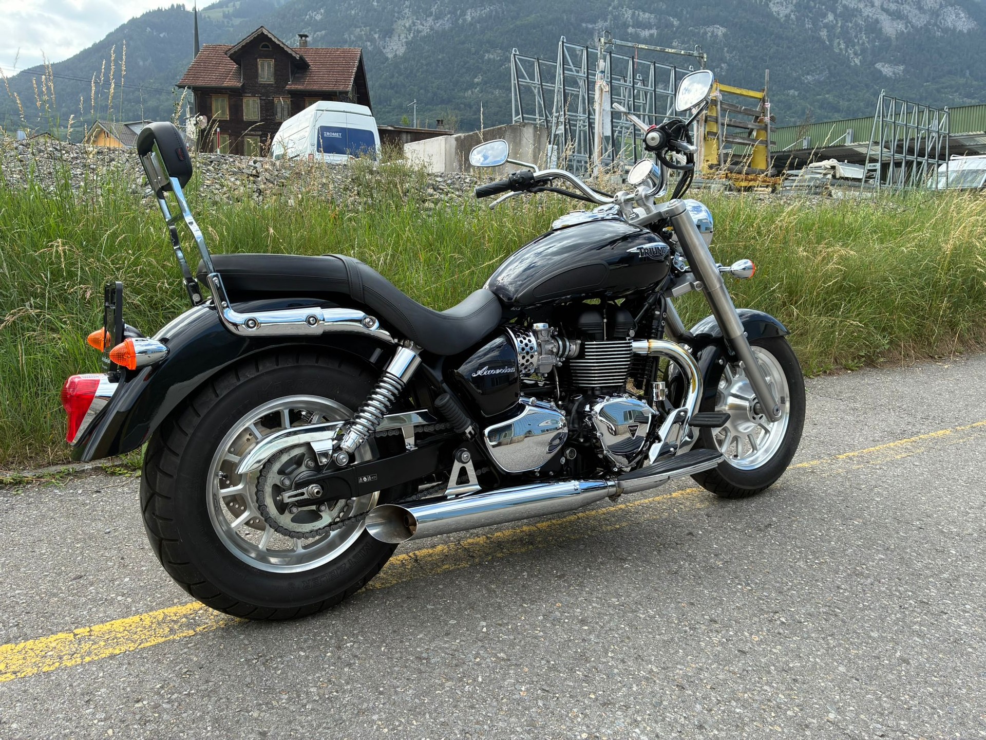 TRIUMPH America 900 i LT-image-6