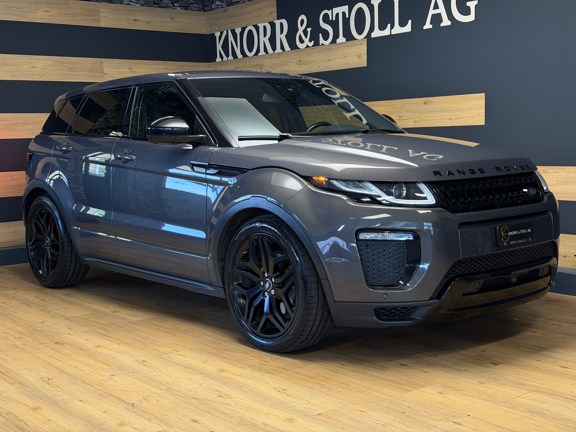 LAND ROVER Range Rover Evoque 2.0 TD4 HSE Dynamic AT9-showroom-element-2
