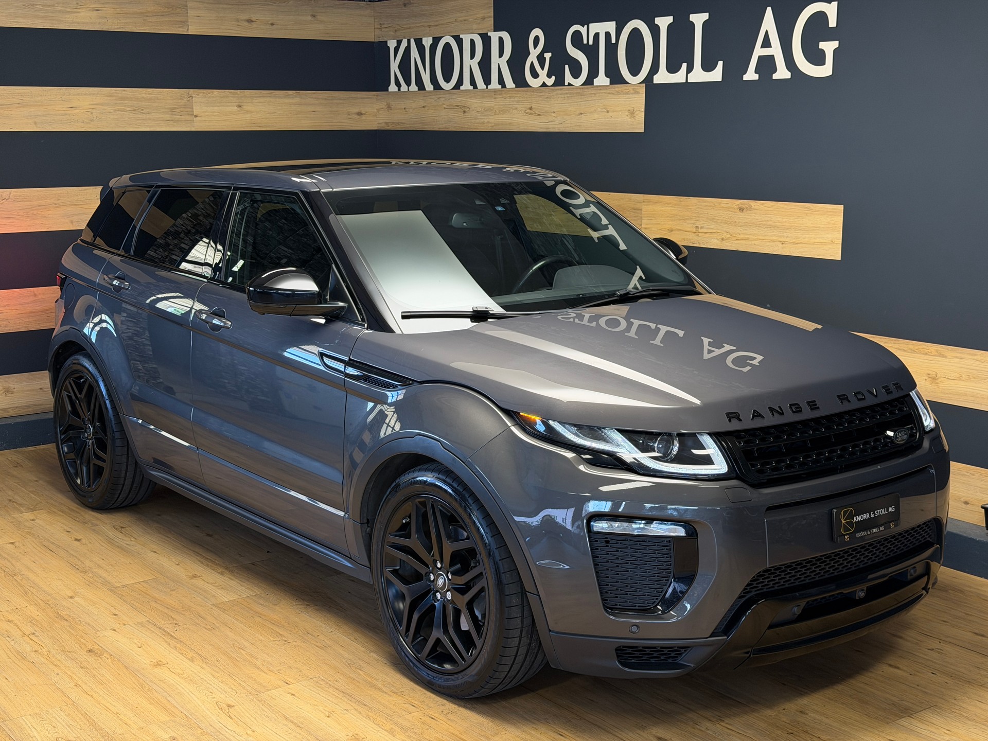 LAND ROVER Range Rover Evoque 2.0 TD4 HSE Dynamic AT9-showroom-element-3