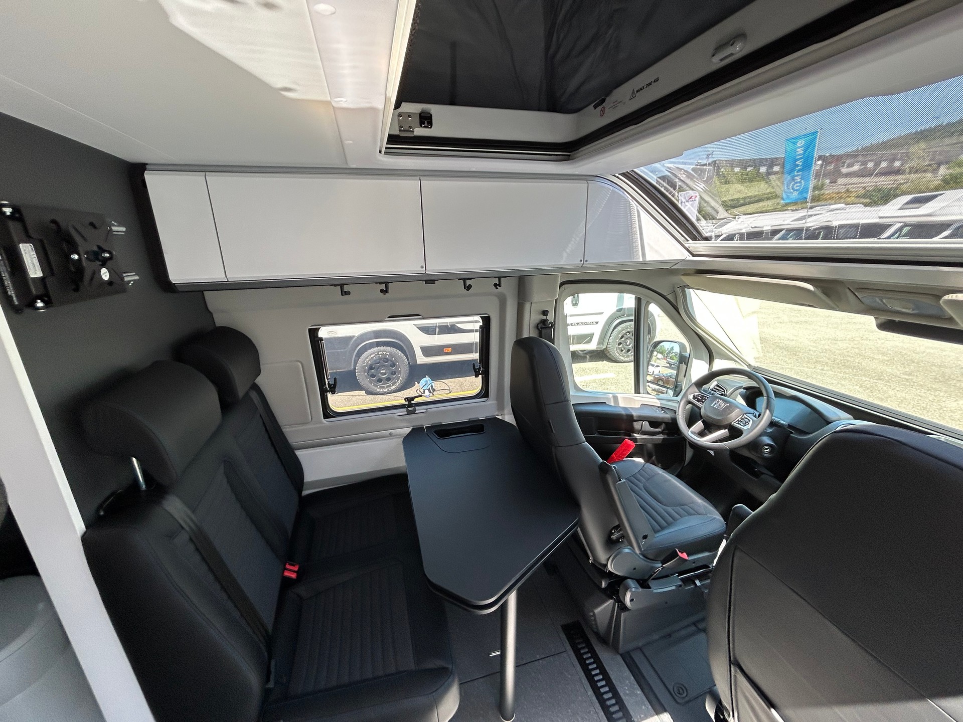 ADRIA Twin Sports 640 SLB-image-16