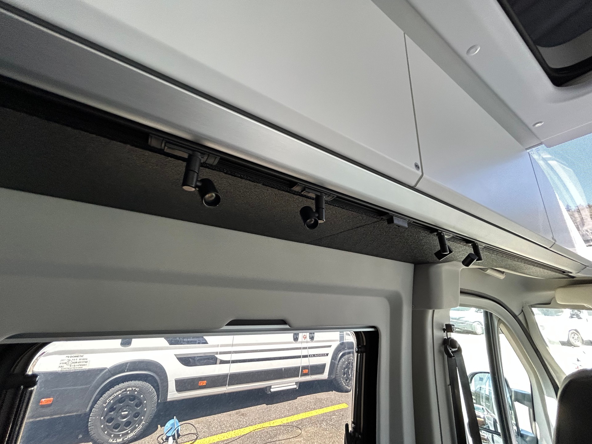 ADRIA Twin Sports 640 SLB-image-30