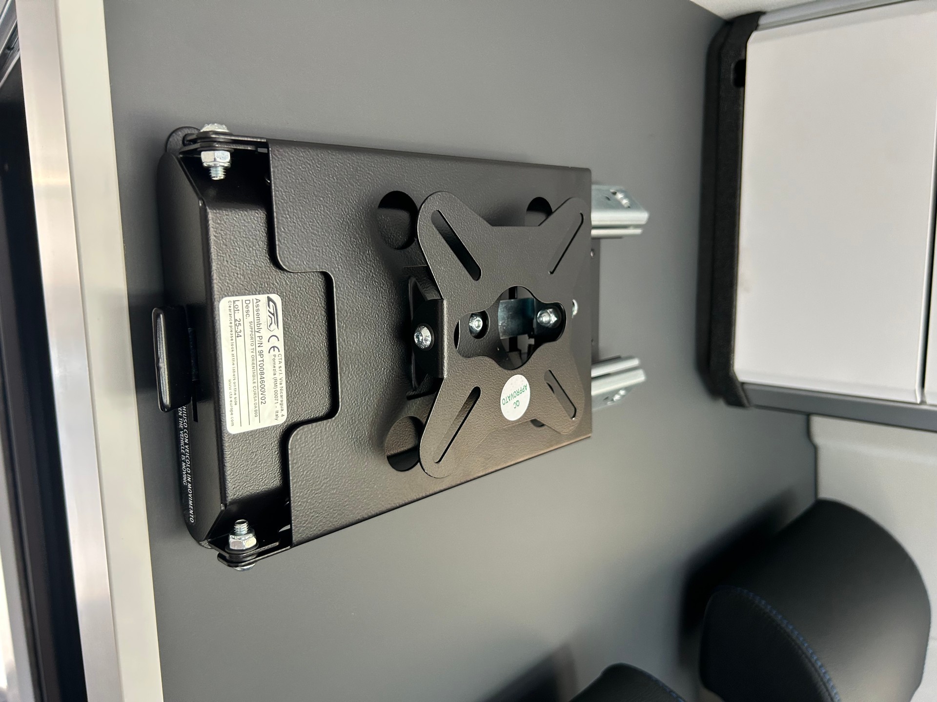 ADRIA Twin Sports 640 SLB-image-24