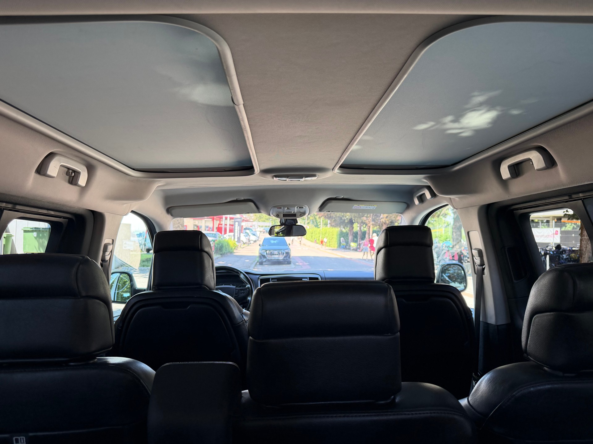 CITROEN Spacetourer 2.0 BlueHDi Shine XS EAT-image-11