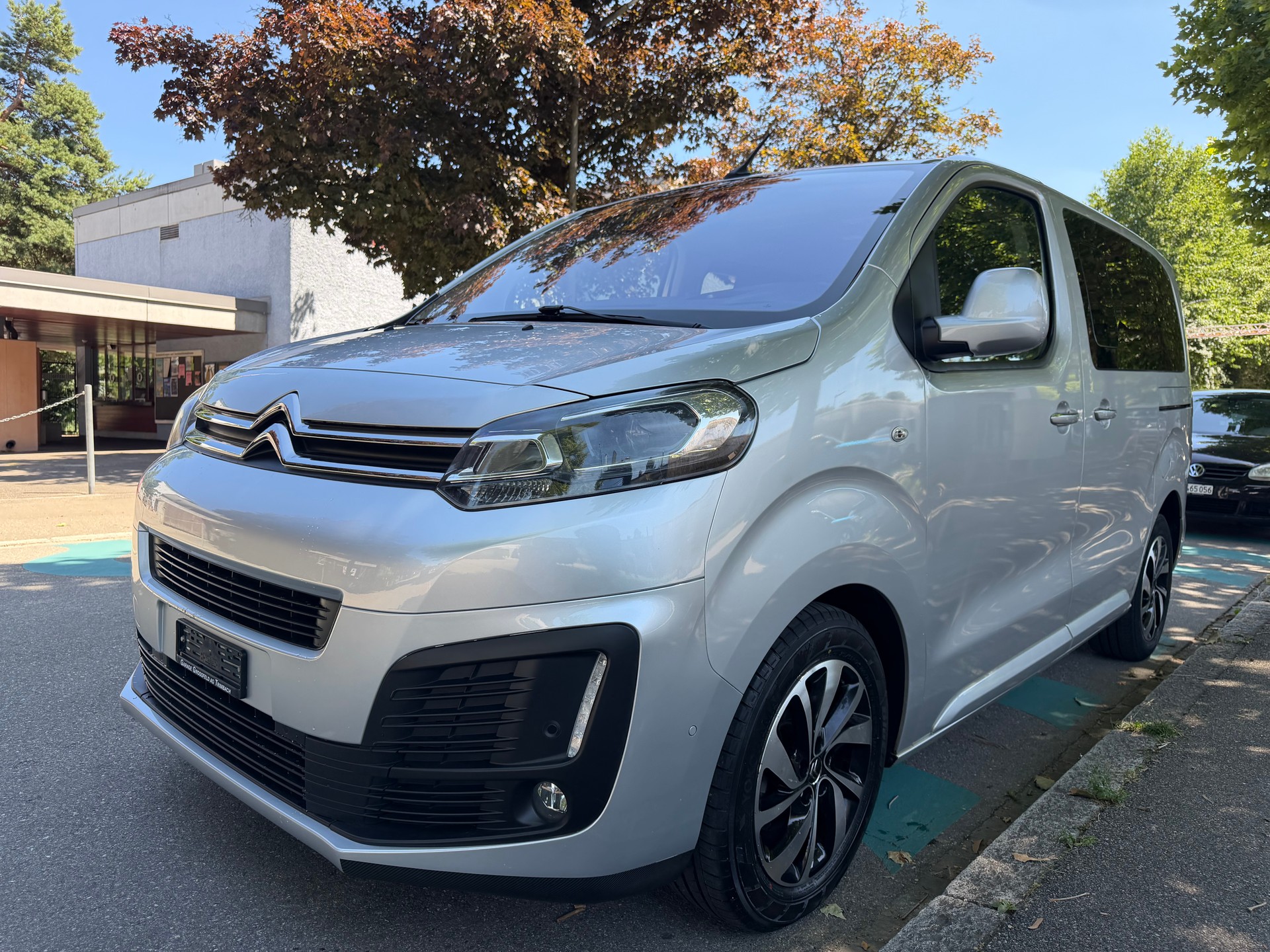CITROEN Spacetourer 2.0 BlueHDi Shine XS EAT-showroom-element-1