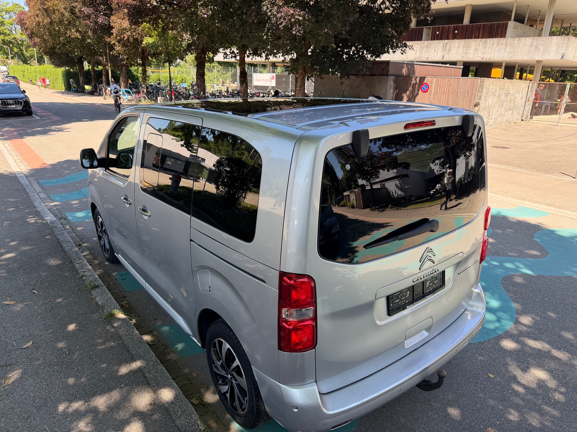 CITROEN Spacetourer 2.0 BlueHDi Shine XS EAT-image-4
