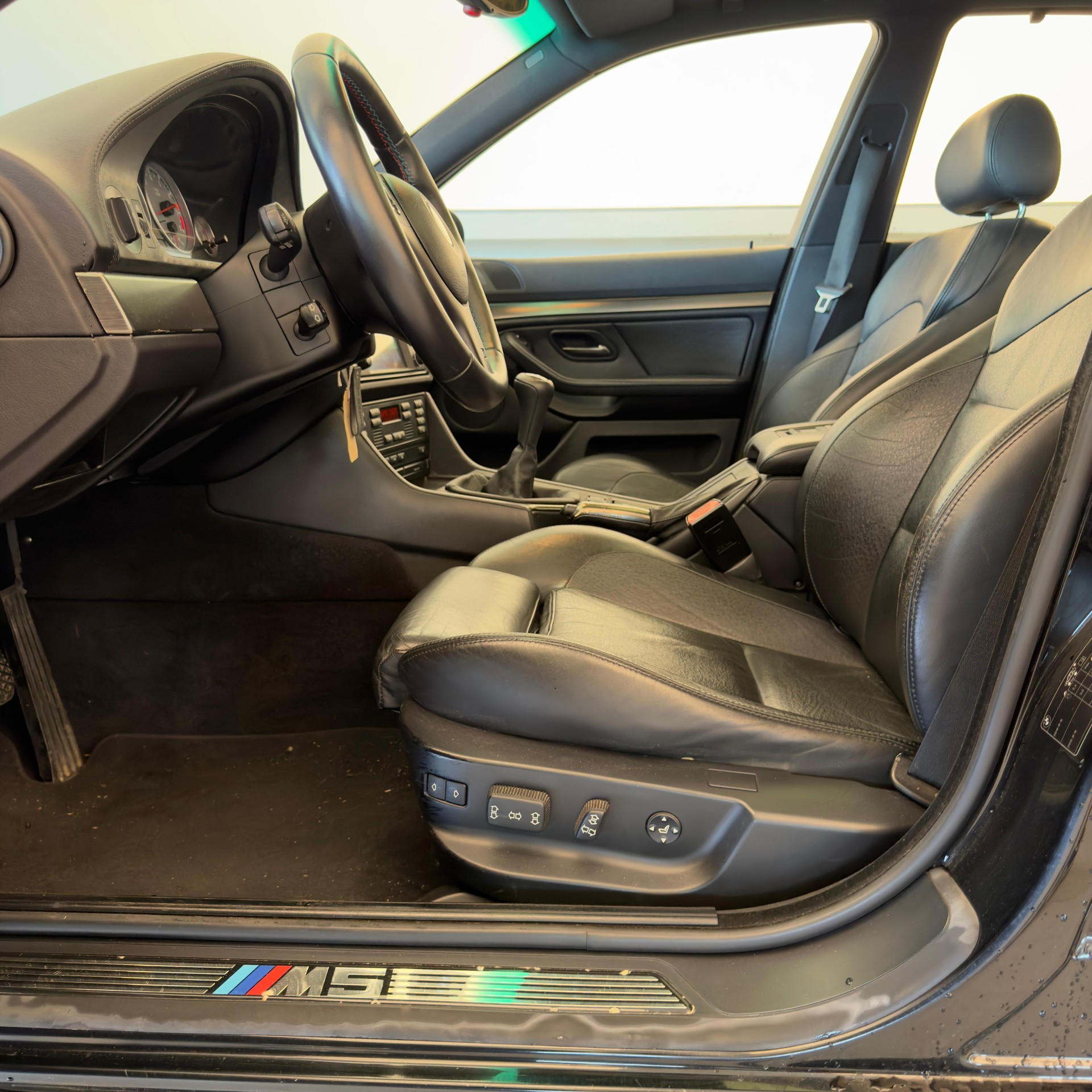 BMW M5 Facelift-image-12