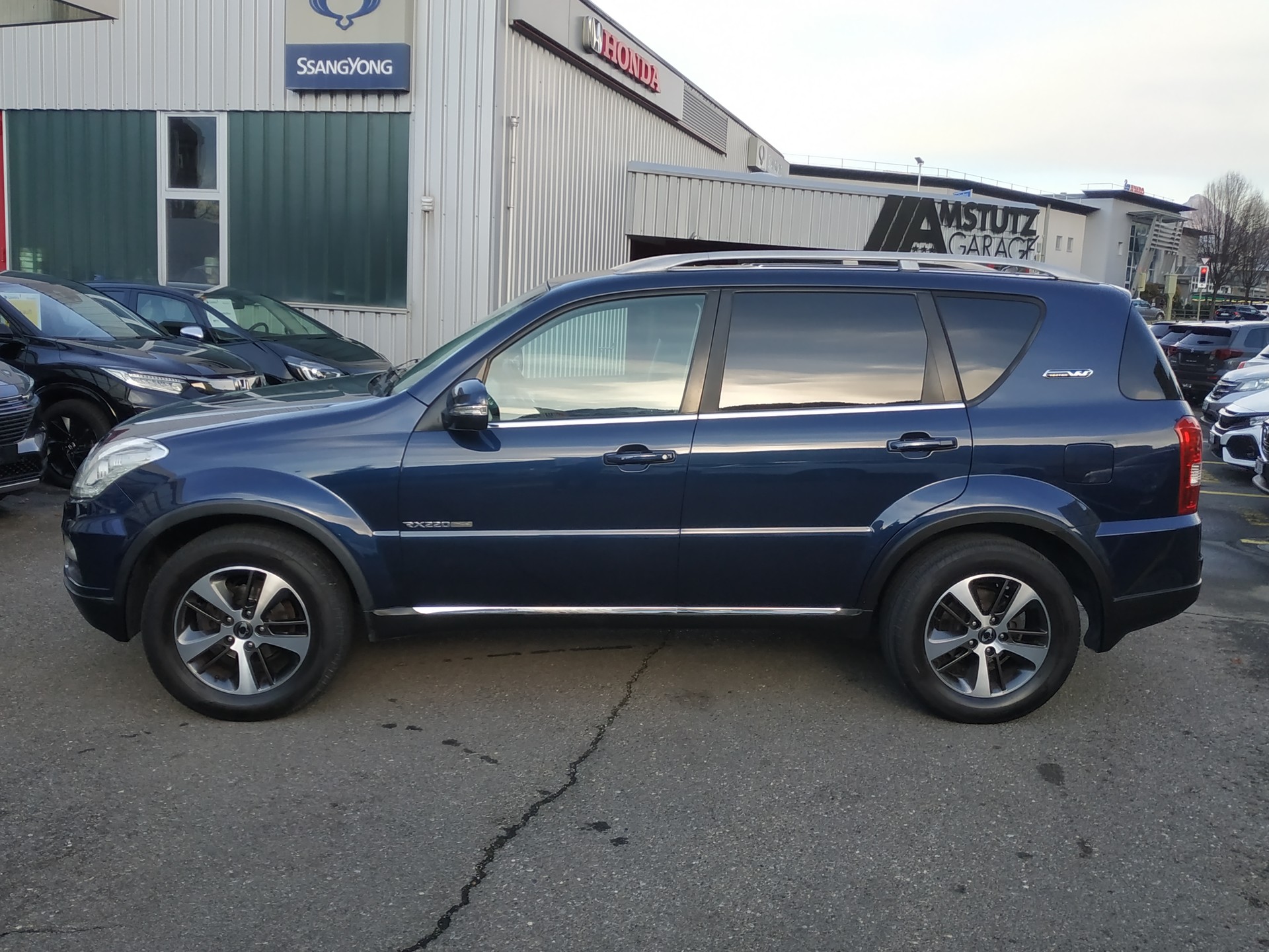 KGM-SsangYong Rexton RX220 e-XDi Quartz 4WD Automatic-image-6