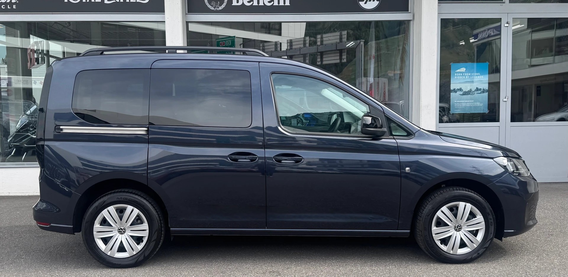 VW Caddy 2.0 TDI 4Motion-showroom-element-1