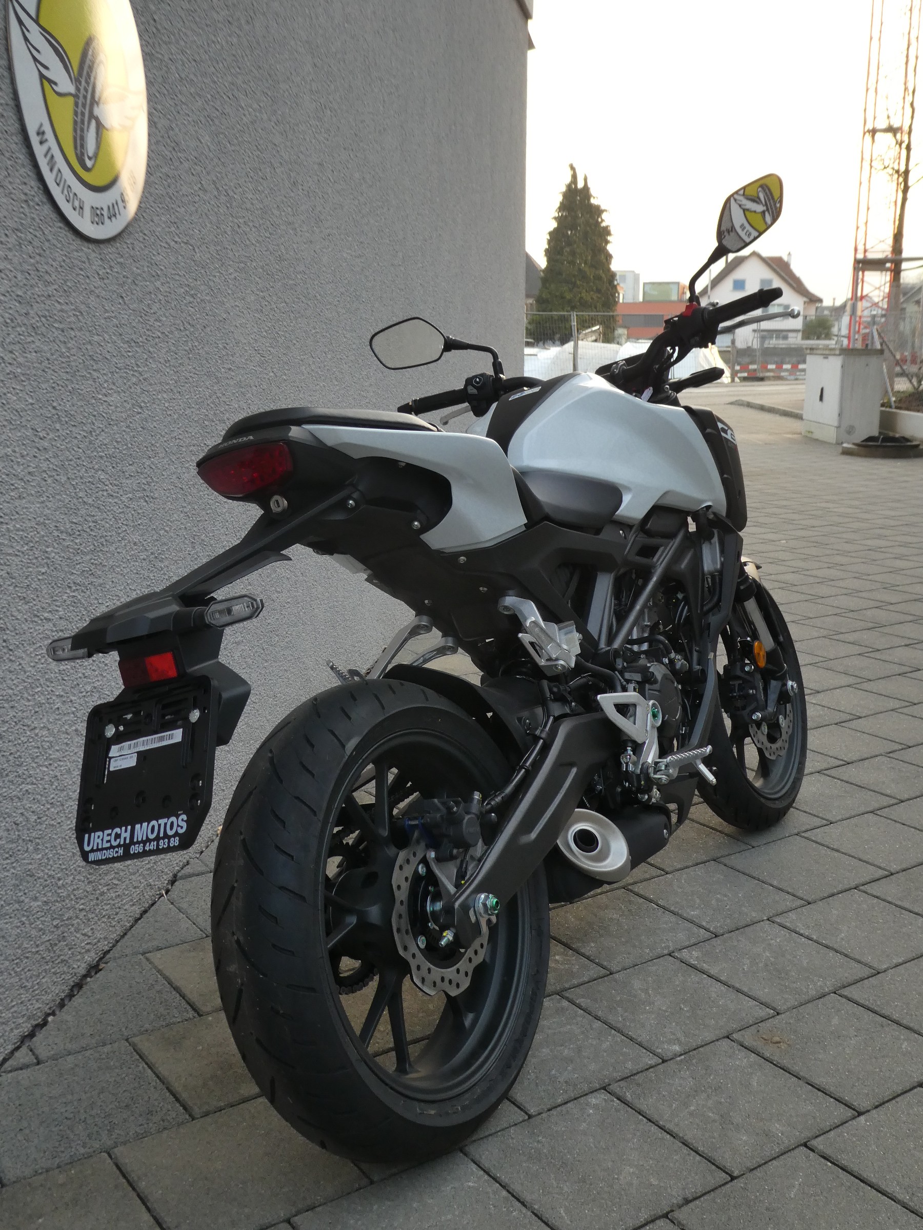 HONDA CB 125 R-image-2