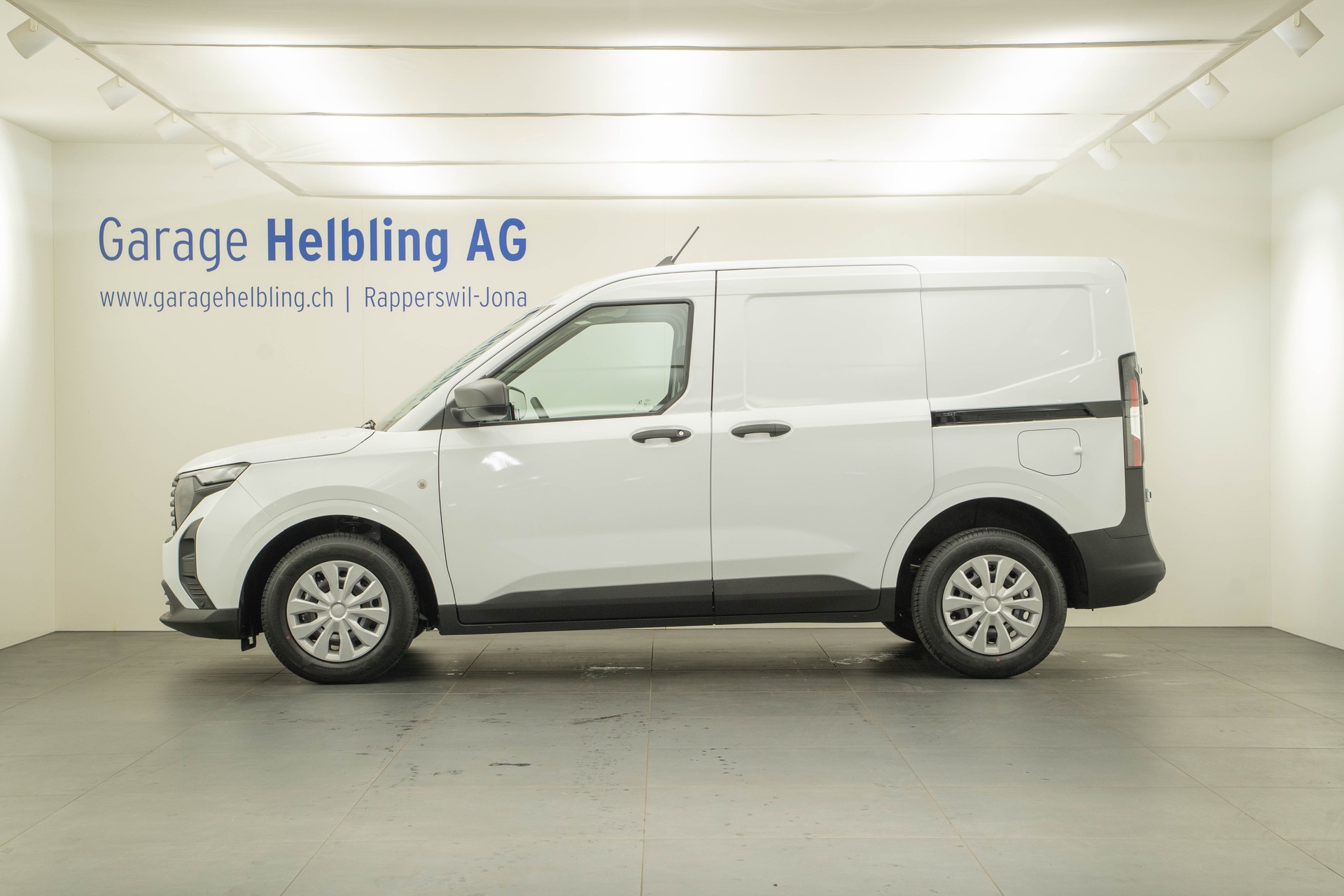 FORD Transit Courier Van 1.0 EcoBoost Trend-showroom-element-1
