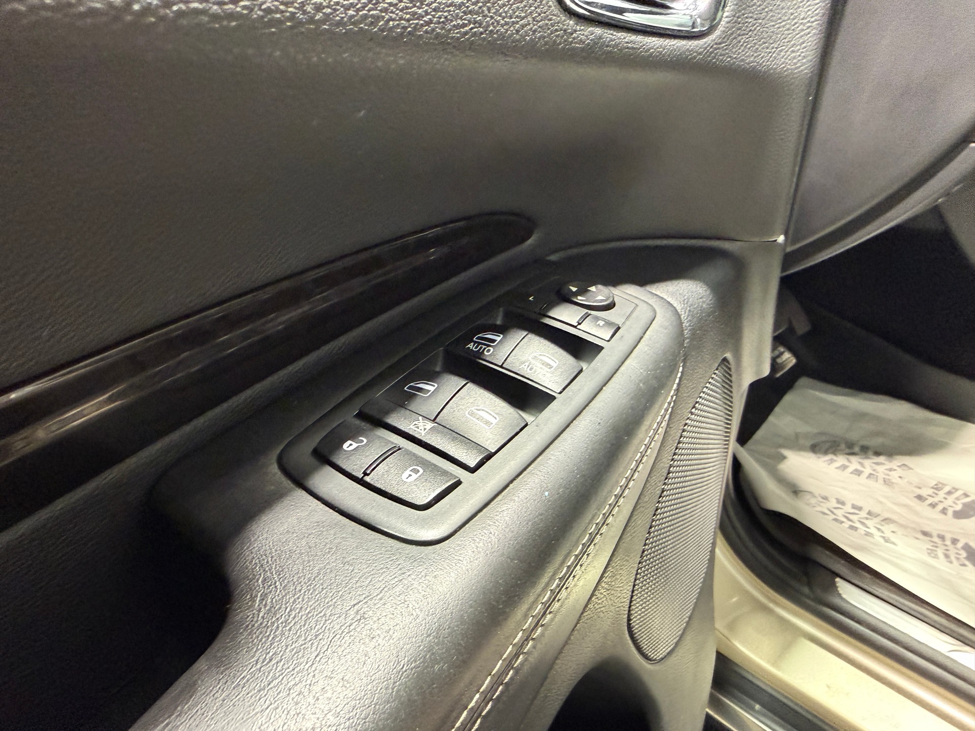 DODGE Durango 5.7 V8 HEMI Citadel-image-9