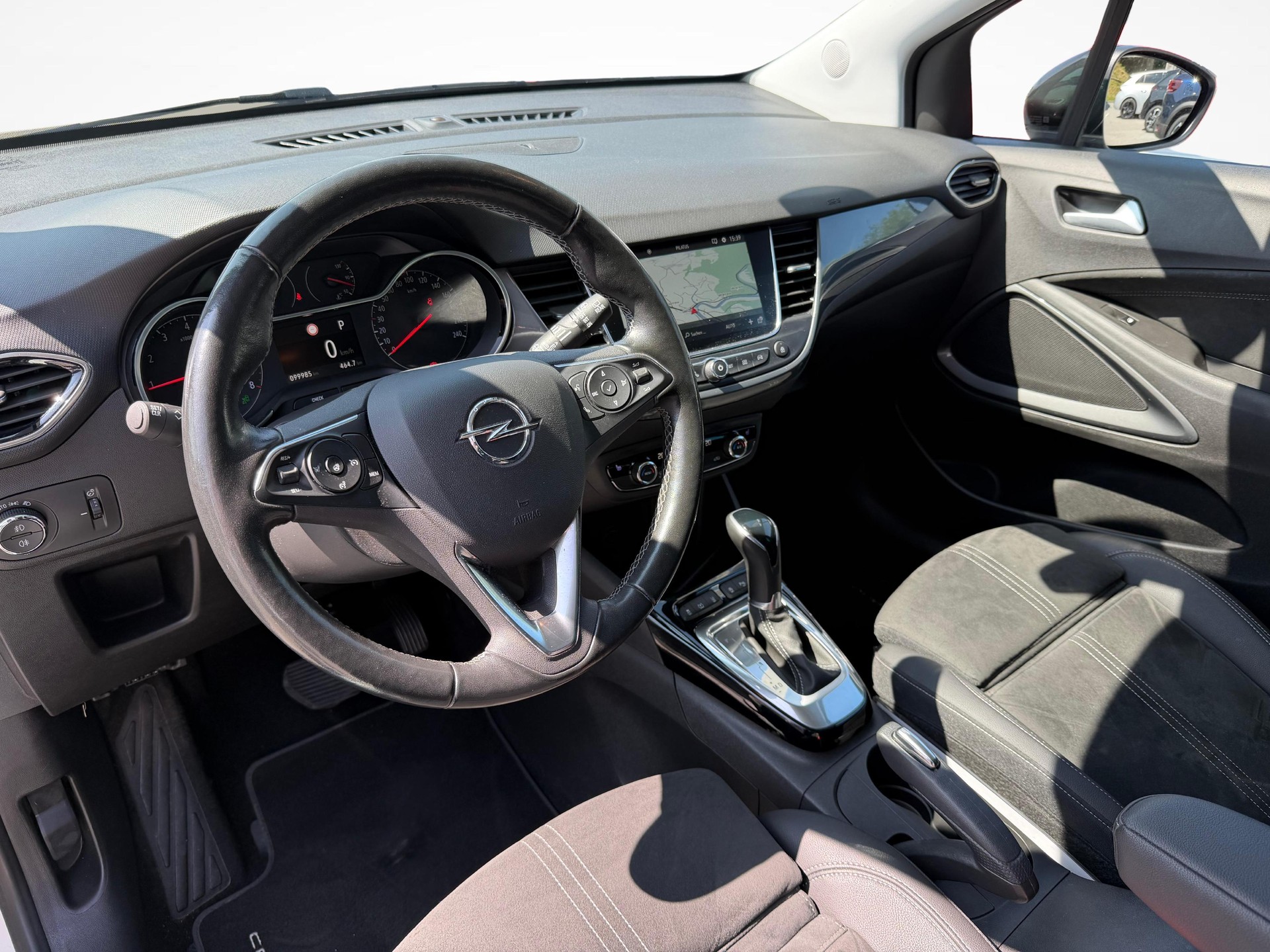 OPEL Crossland 1.2 T 130 Ultimate-showroom-element-3