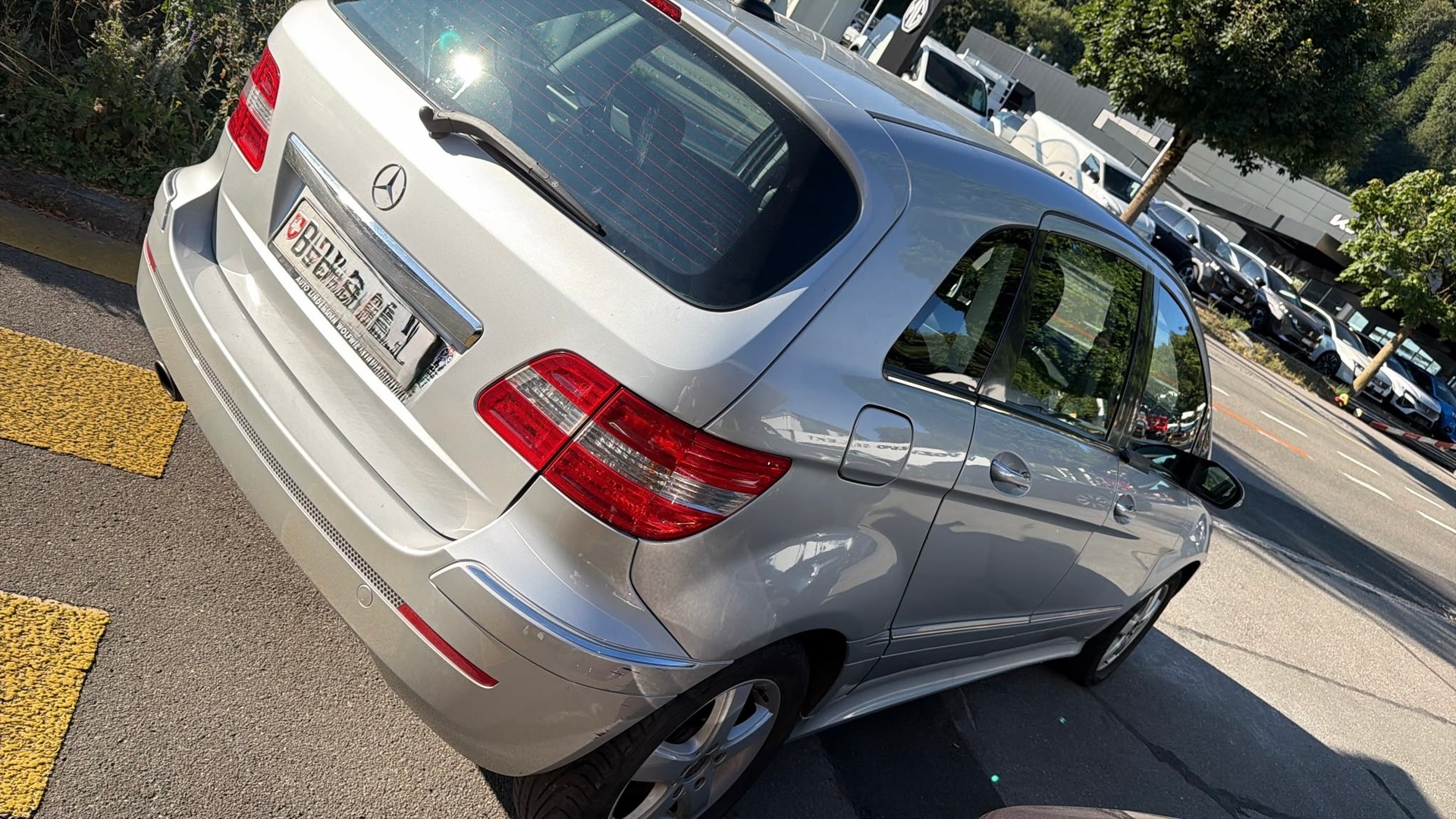 MERCEDES-BENZ B 170-showroom-element-3