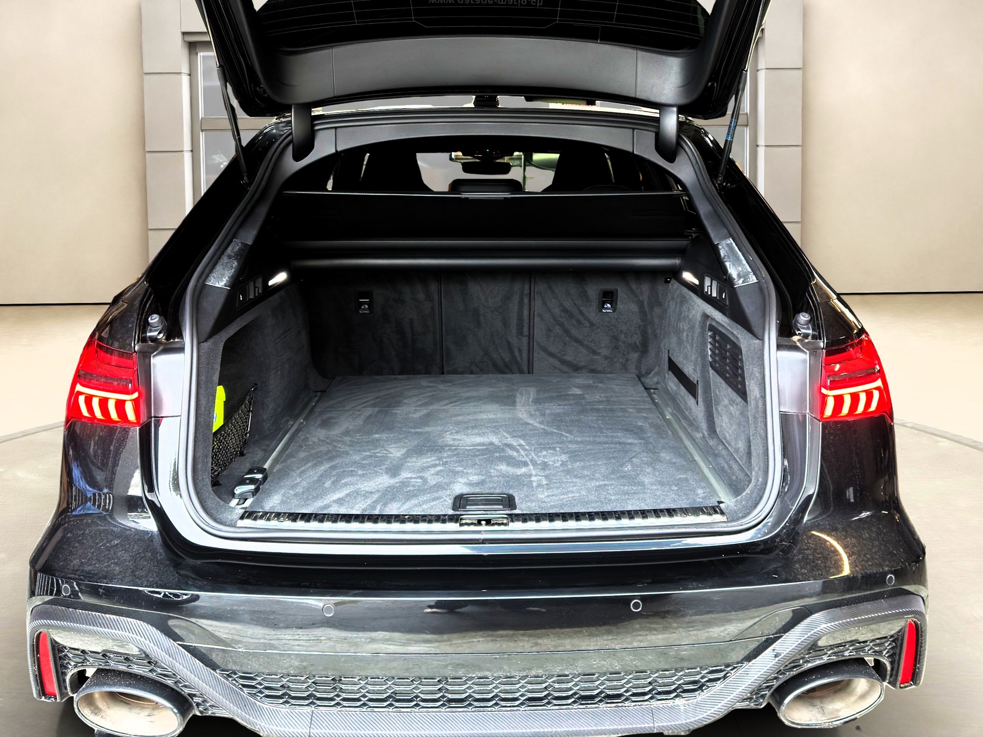 AUDI RS6 Avant 4.0 TFSI V8❗FULL CARBON❗quattro ✅CH-Fahrzeug & 1. Hand✅-image-15
