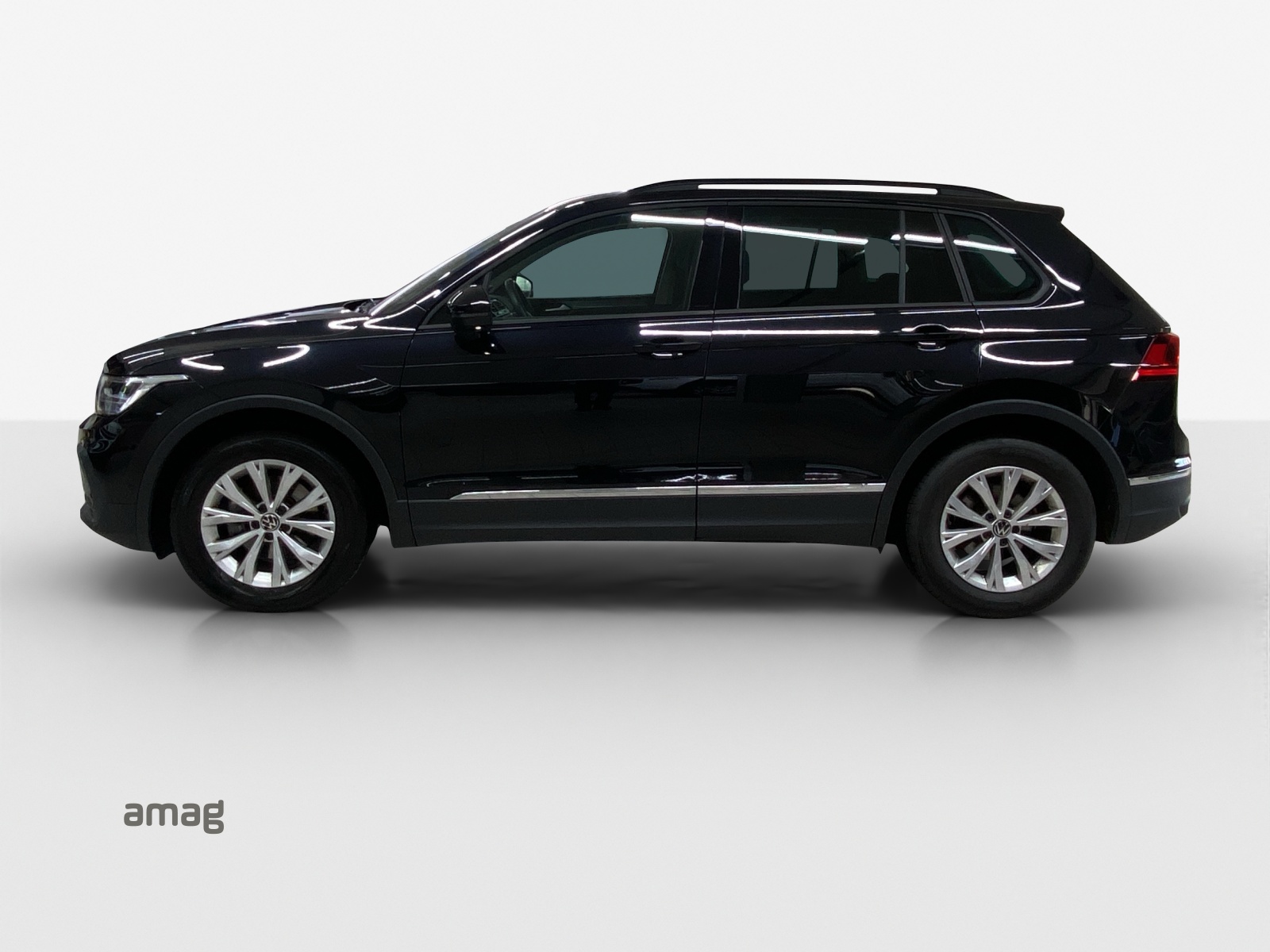 VW Tiguan 1.5TSI Evo Life DSG-showroom-element-1