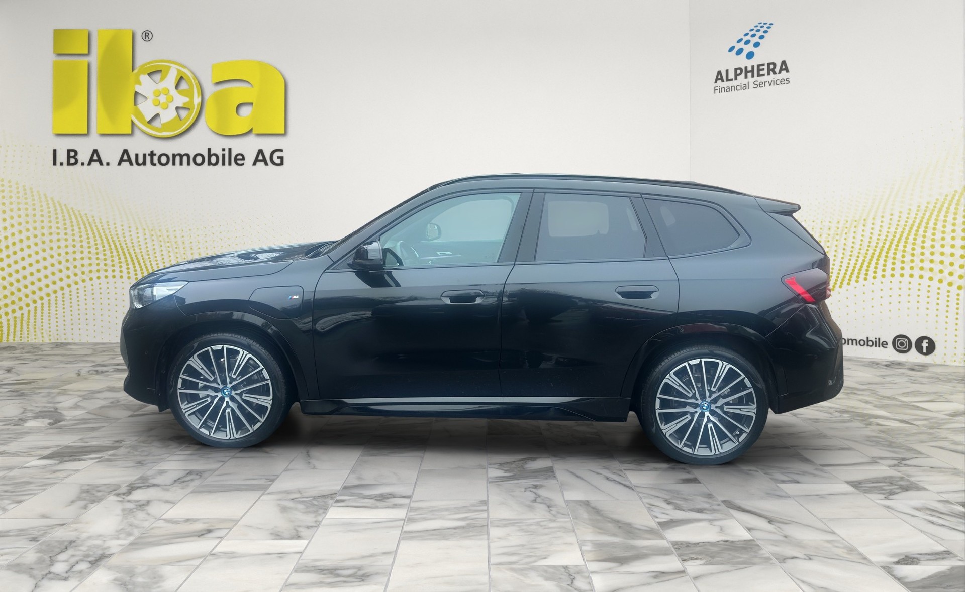 BMW X1 xDrive 30e M Sport 4x4-showroom-element-1
