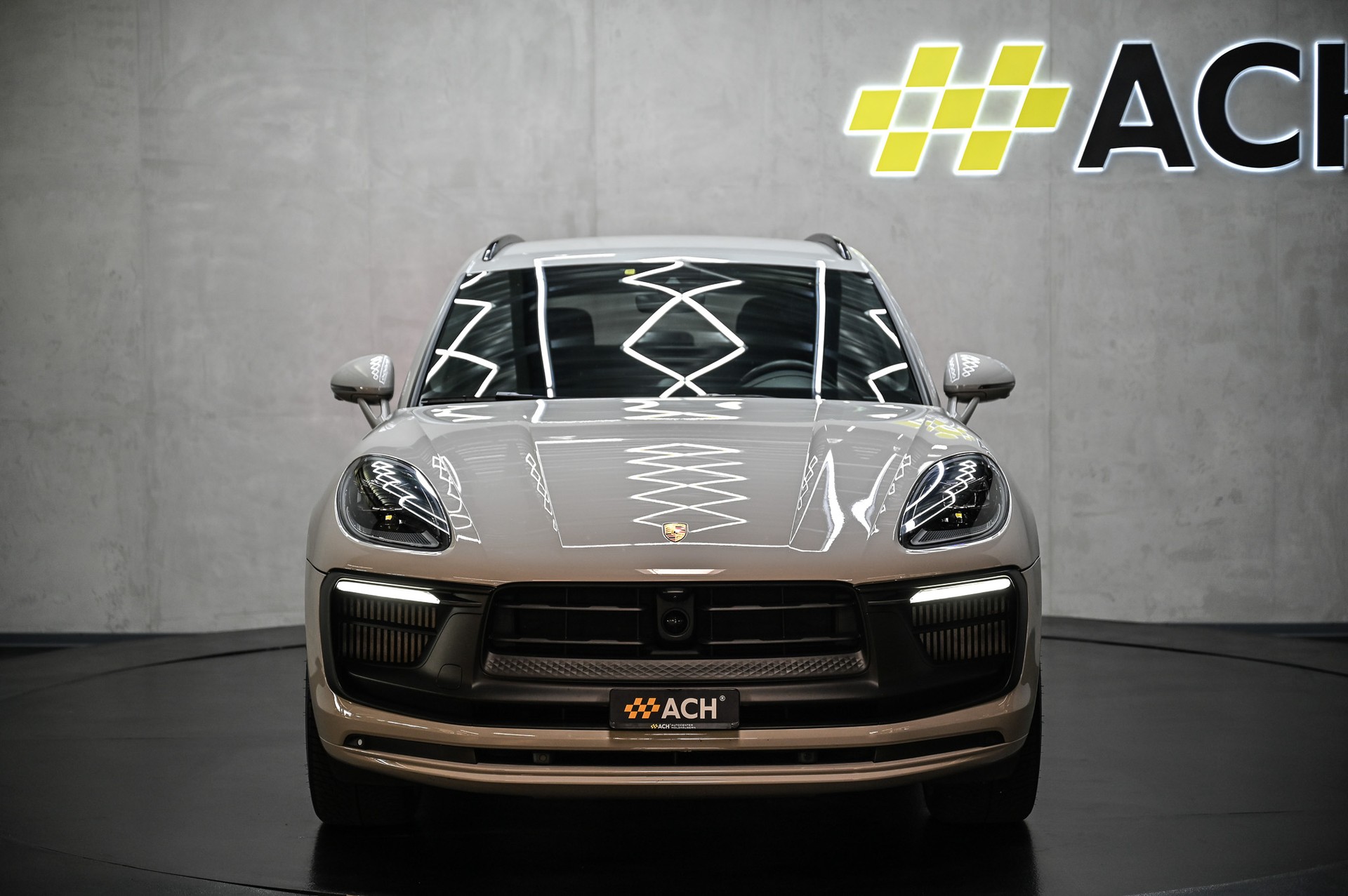 PORSCHE Macan 2.9 V6 GTS-showroom-element-1