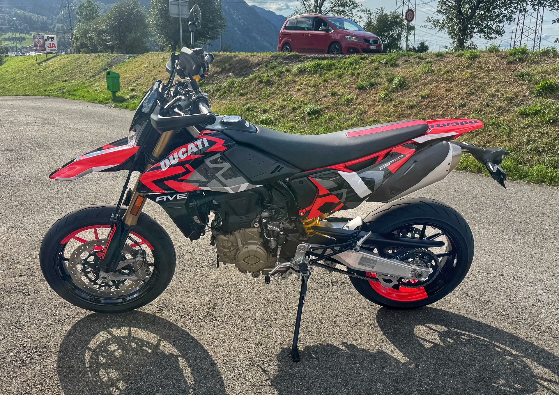 DUCATI Hypermotard 698 Mono RVE-image-1