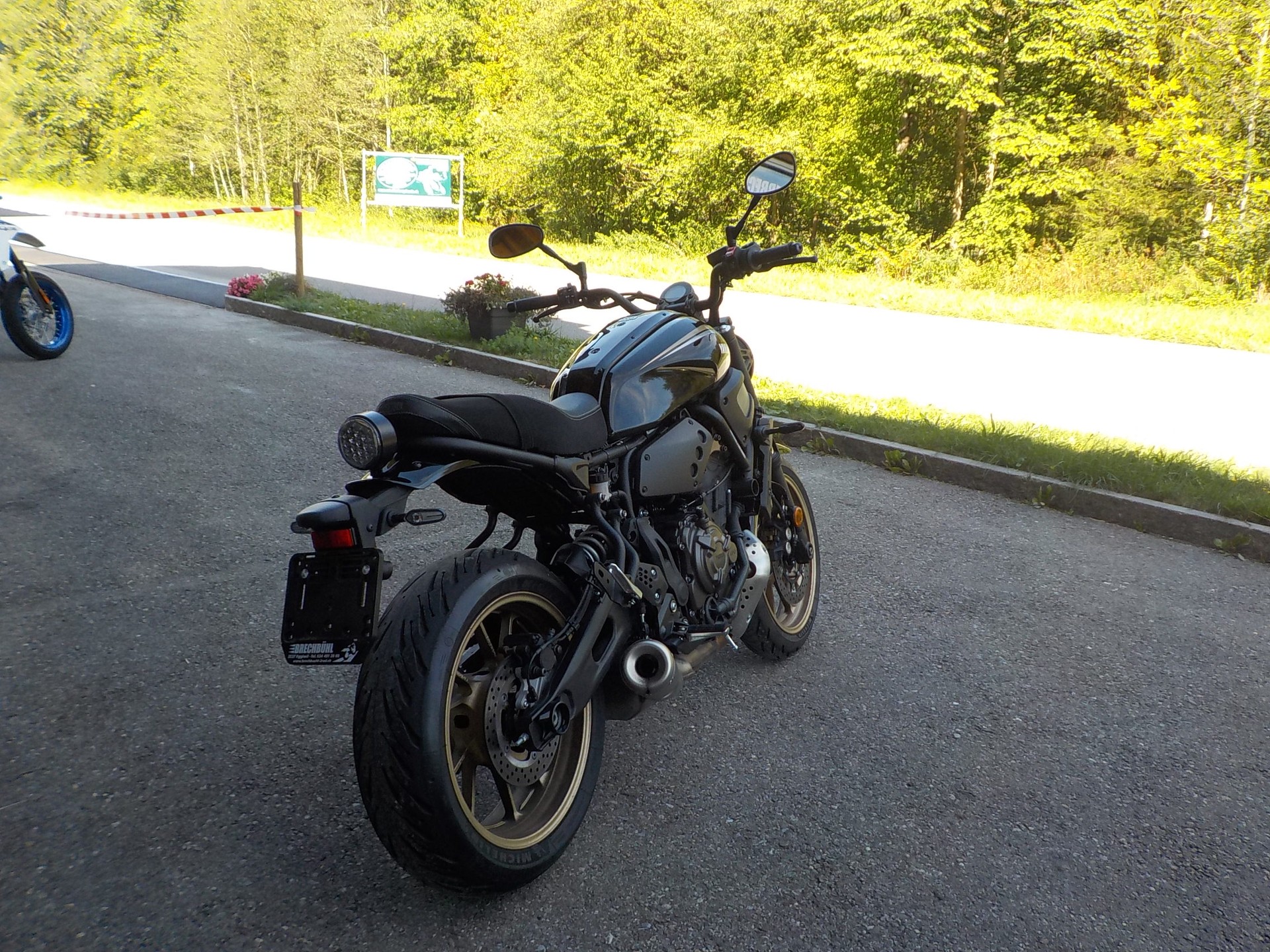 YAMAHA XSR 700-image-5