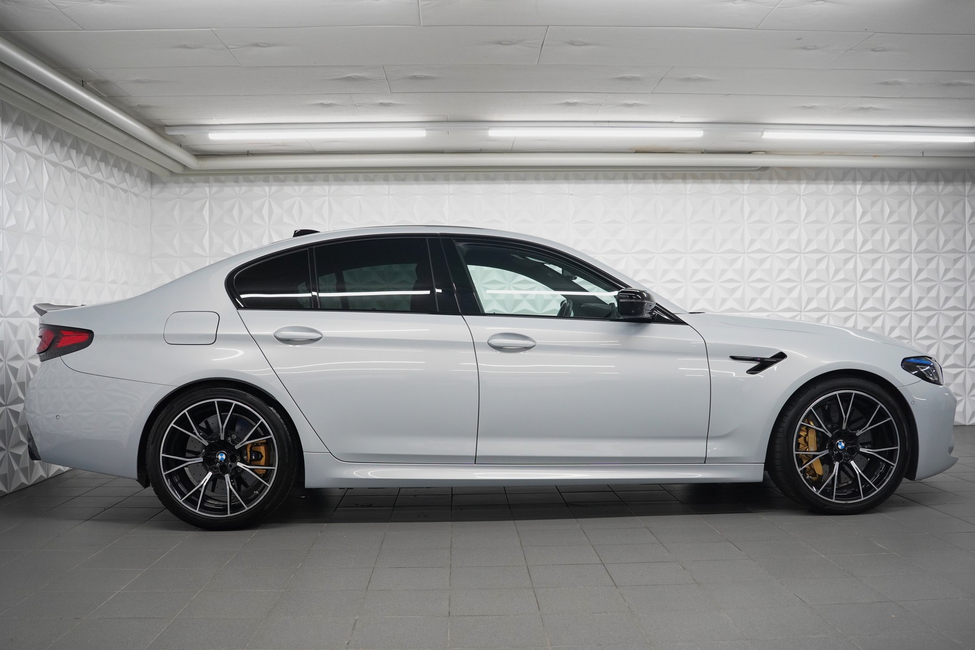 BMW Bmw M5 xDrive Competition Drivelogic-image-5