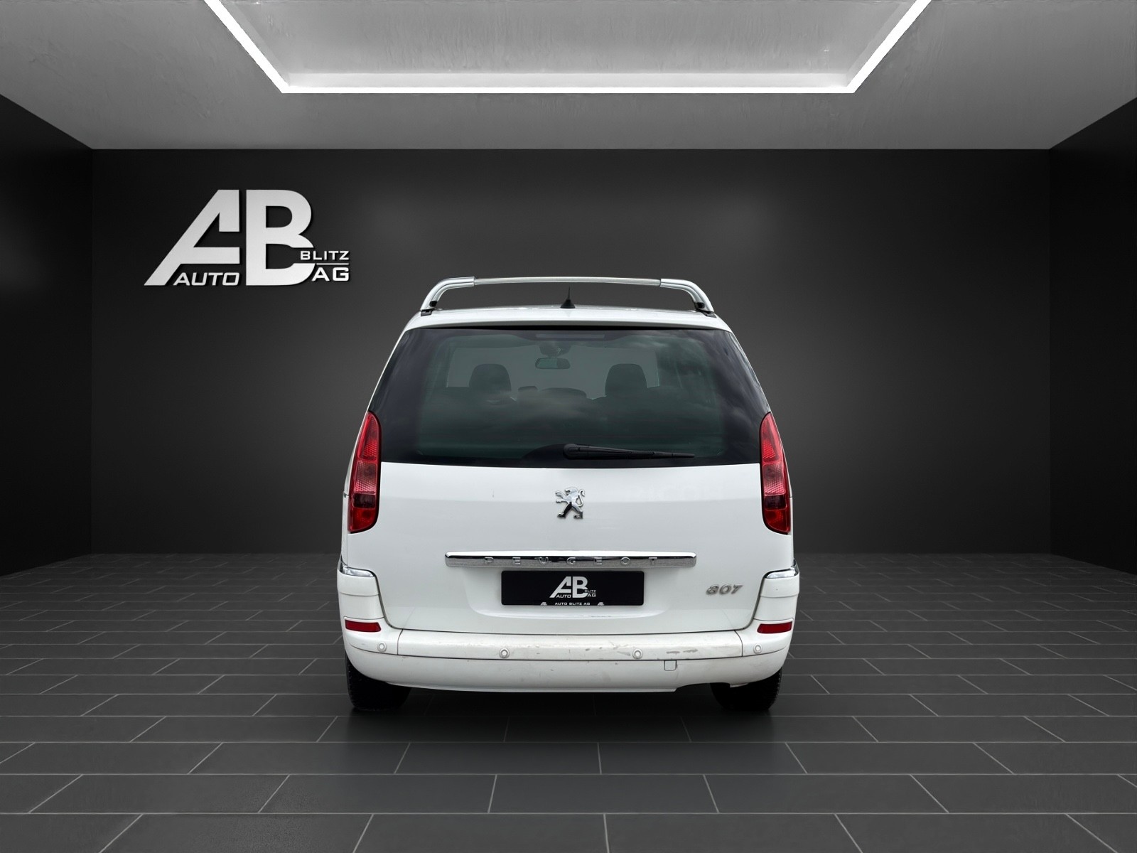 PEUGEOT 807 2.0 16V HDi Active-showroom-element-3