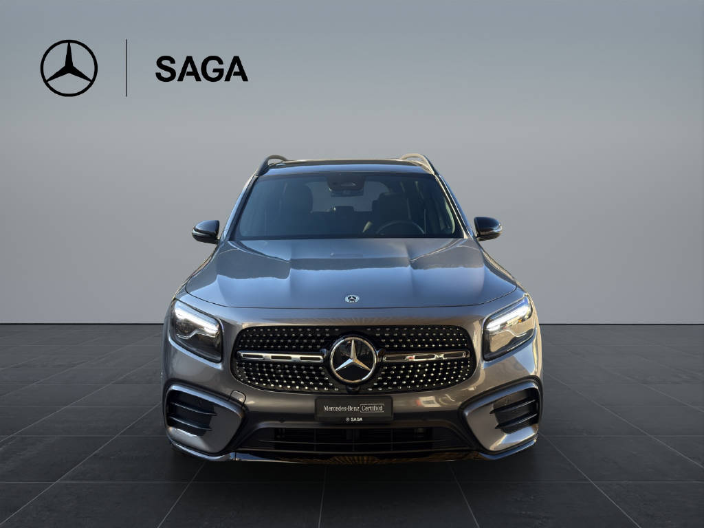 MERCEDES-BENZ GLB 220 AMG Line 4matic-showroom-element-1