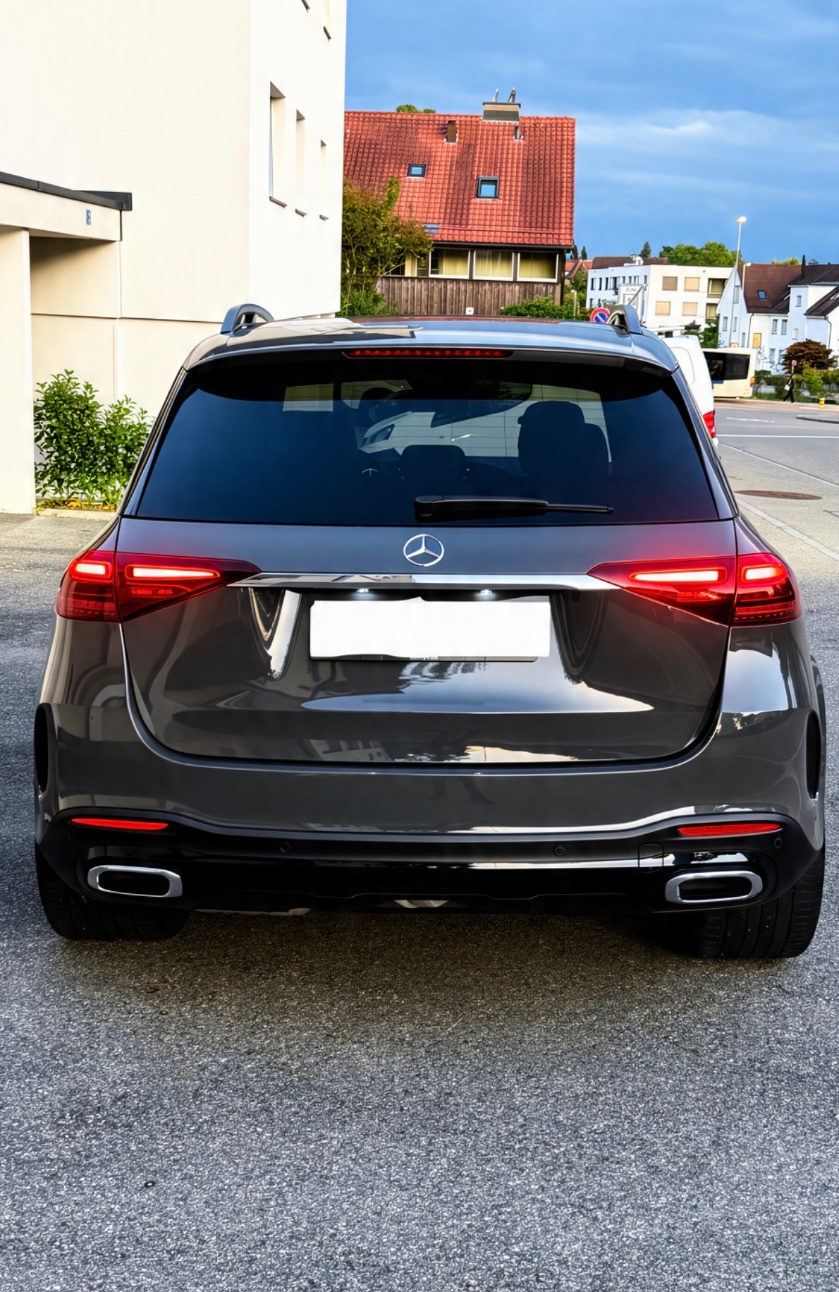 MERCEDES-BENZ GLE 450 d AMG Line 4matic-image-3