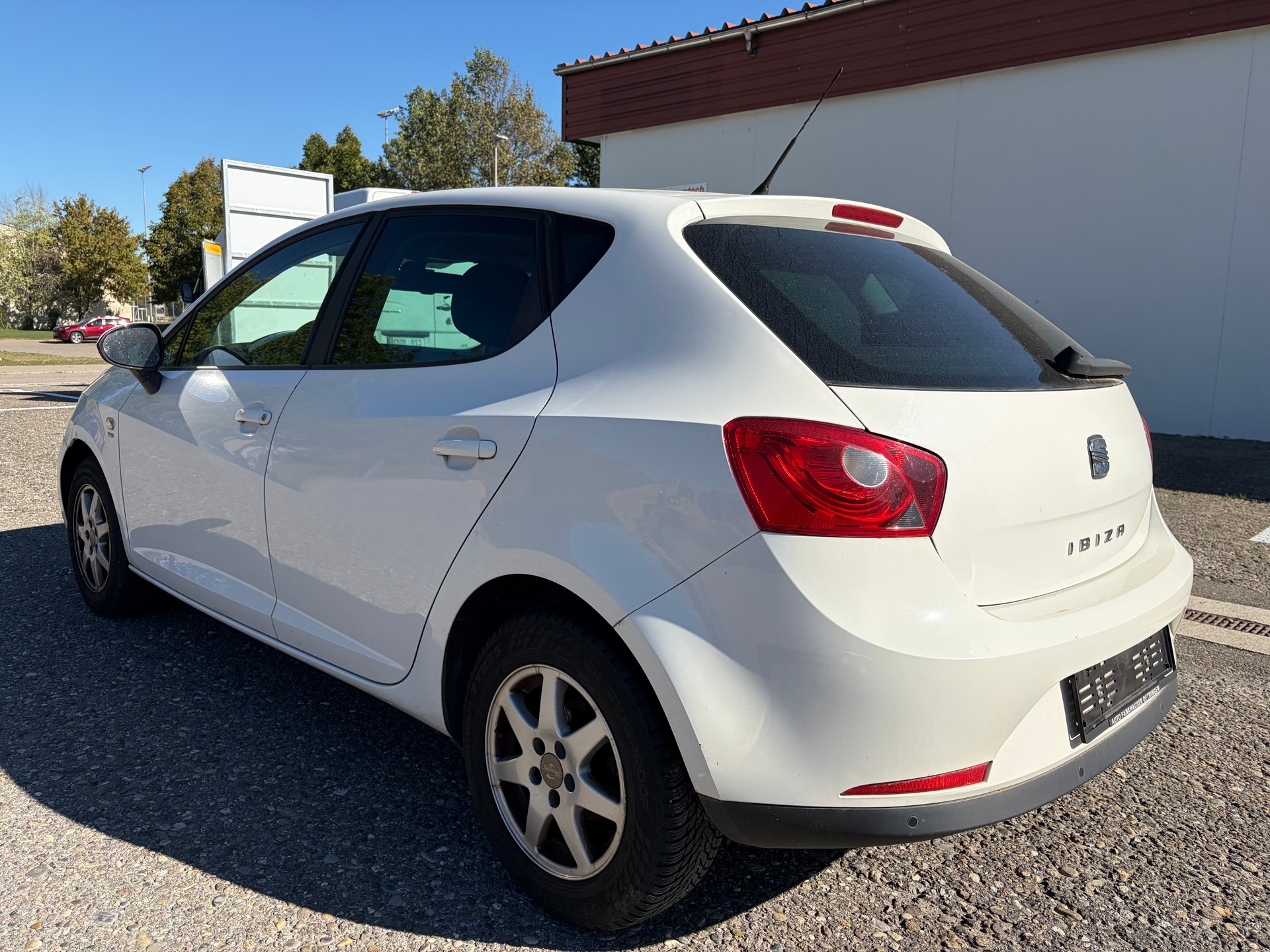 SEAT Ibiza 1.2 TSI Style-showroom-element-2