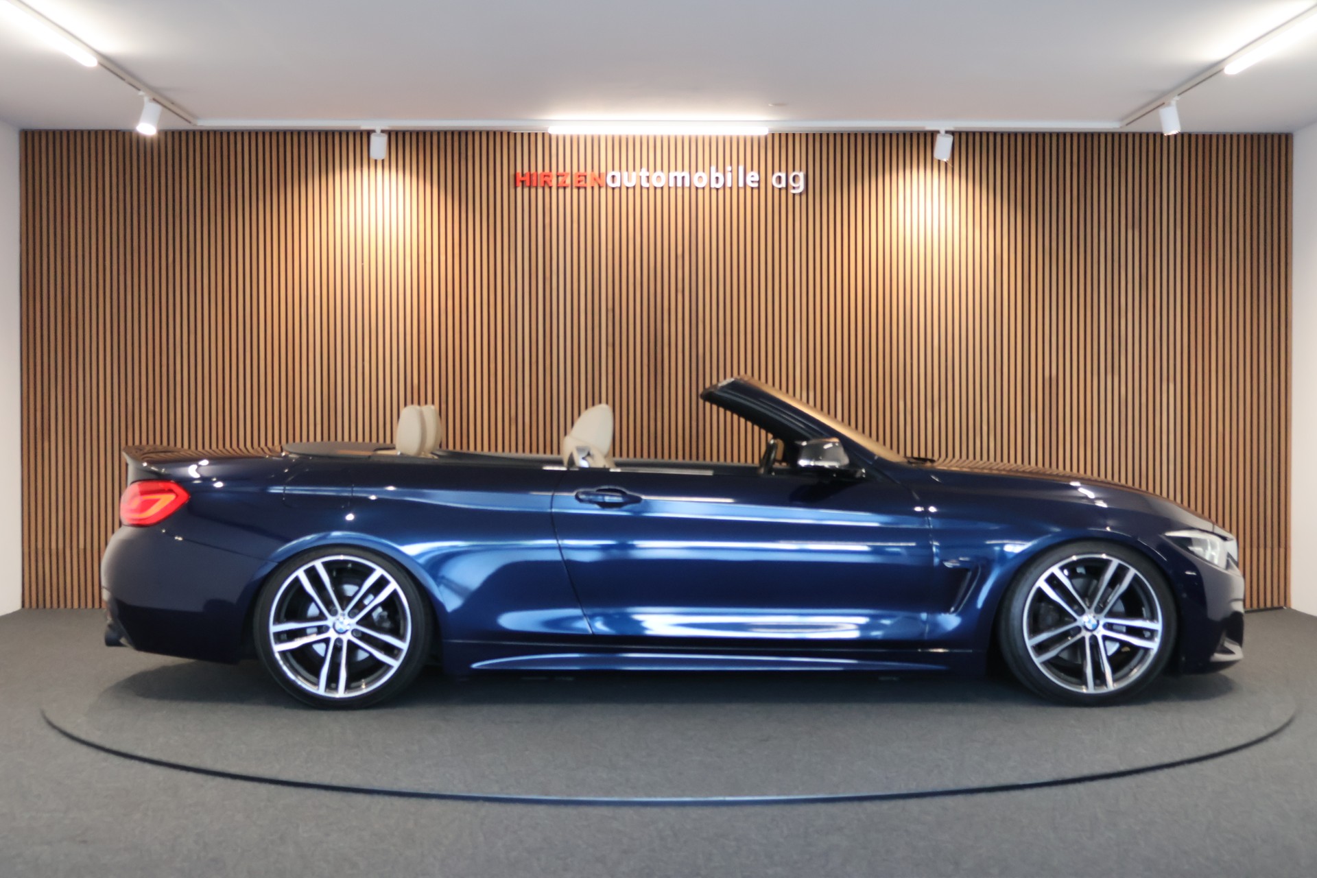 BMW 430i Cabriolet xDrive M Sport Steptronic-image-9