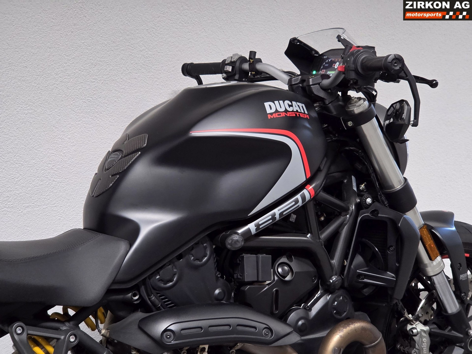 DUCATI Monster 821 Stealth | SC-Project-image-7