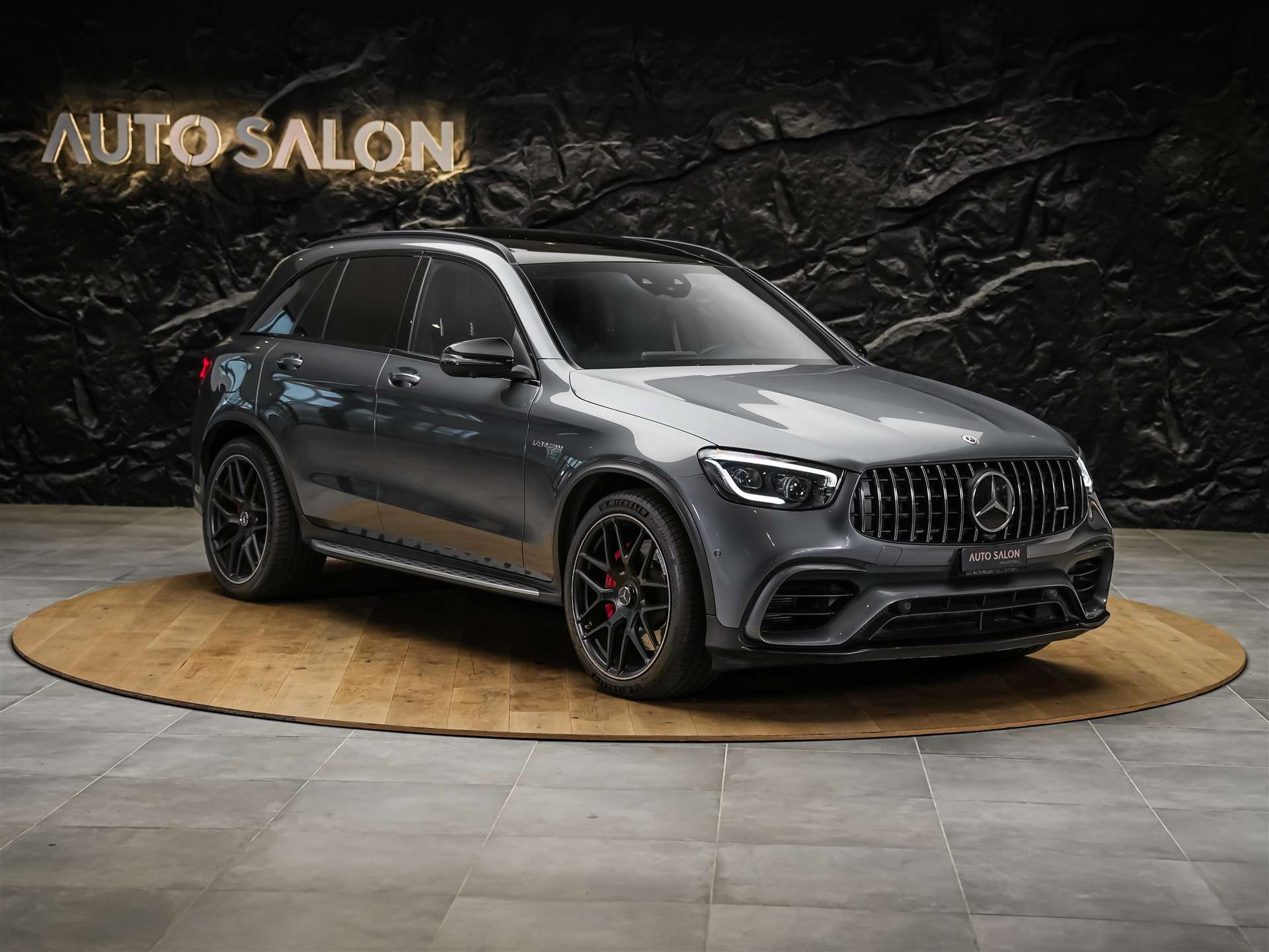 MERCEDES-BENZ GLC 63 S AMG 4Matic 9G-Tronic *CH Fahrzeug*Panorama*Sitzbelüftung*Head Up*-image-5